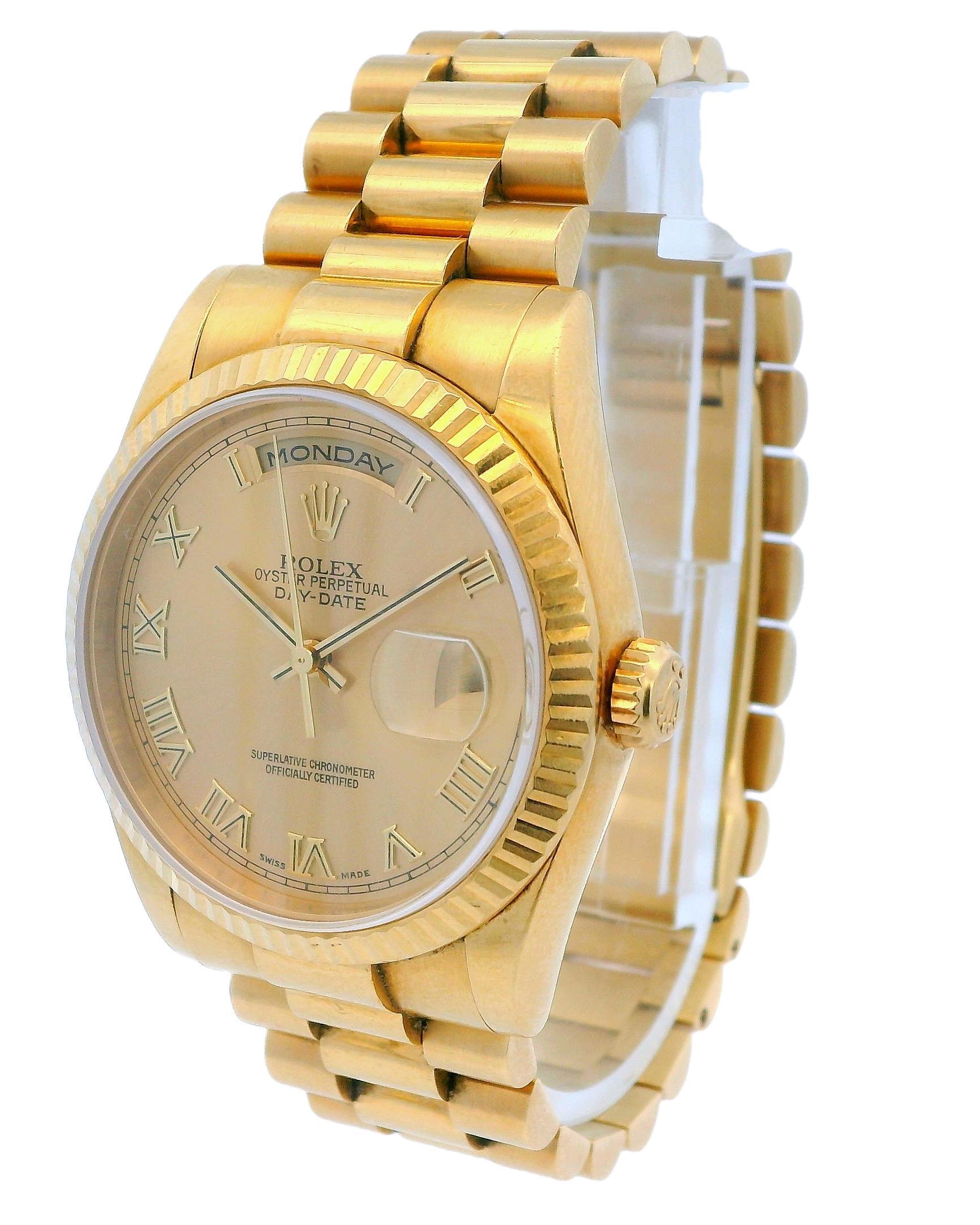 Rolex Day-Date President 118238 Mens Watch. 36mm 18K yellow gold case with 18K yellow gold fluted bezel. Champagne dial with gold hands and gold index hour markers. Minute markers around the outer dial. Date display at the 3 o'clock position and a