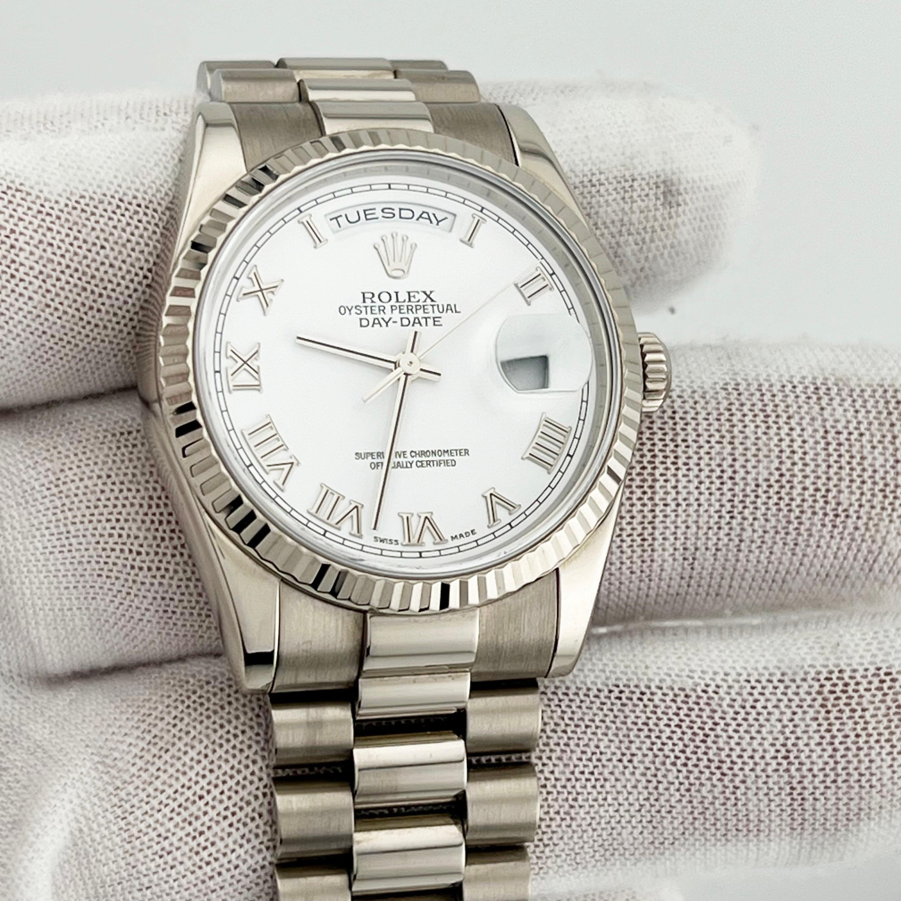 Rolex Day Date President 118239 36mm Blanco Esfera Romana 18K Oro Blanco Caja Papeles en venta 2