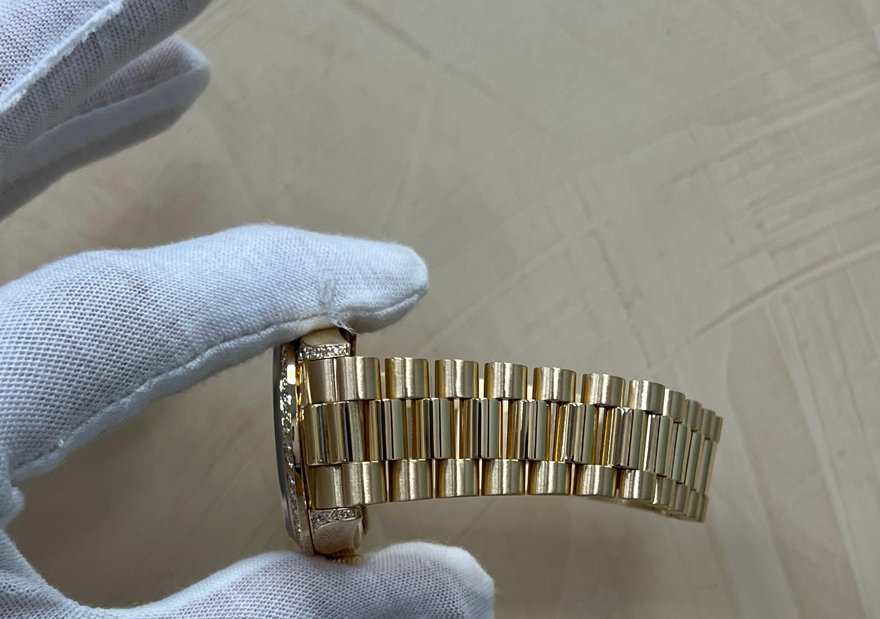 Rolex Day Date President 18138 Factory Diamond Dial Bezel & Lugs 18K Yellow Gold For Sale 4