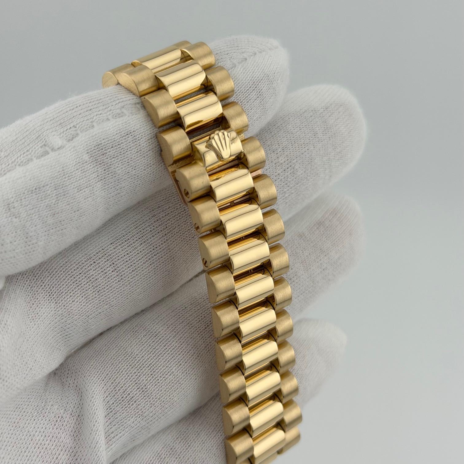 Rolex Day Date President 18238 36mm Champagne Tapestry Dial 18k Yellow Gold in vendita 1