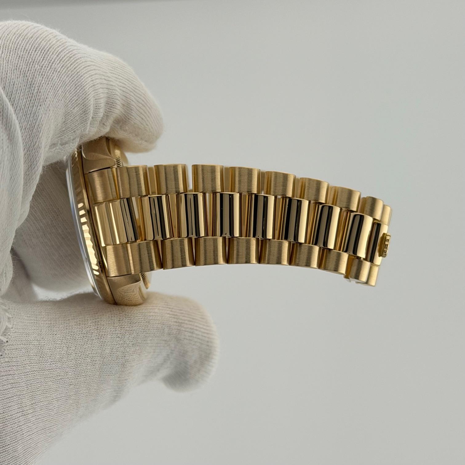 Rolex Day Date President 18238 36mm Champagne Tapestry Dial 18k Yellow Gold in vendita 2