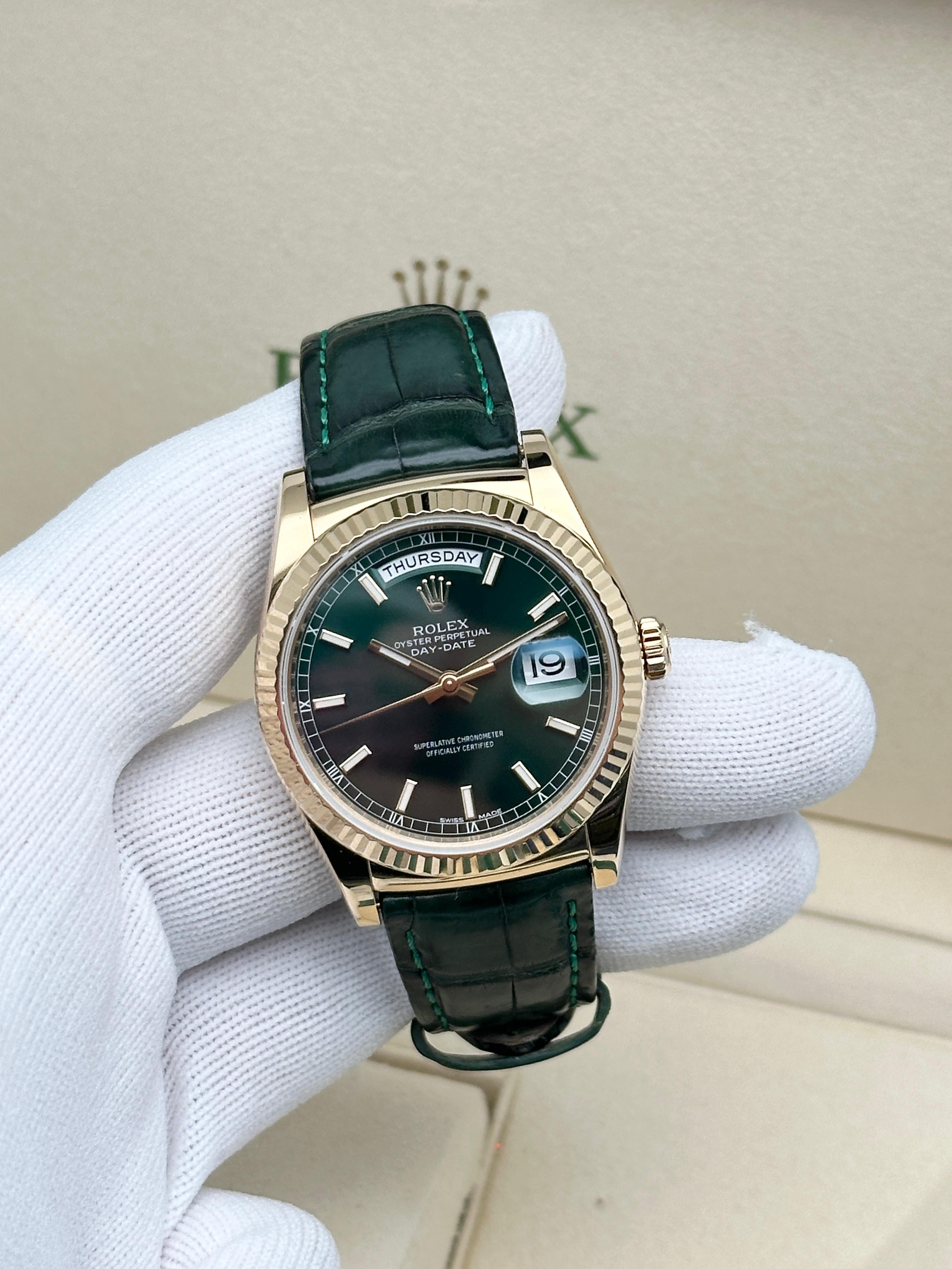 Rolex Day-Date President 36 18k Gelbgold Grünes Zifferblatt Luxusuhr 118138 im Angebot 4