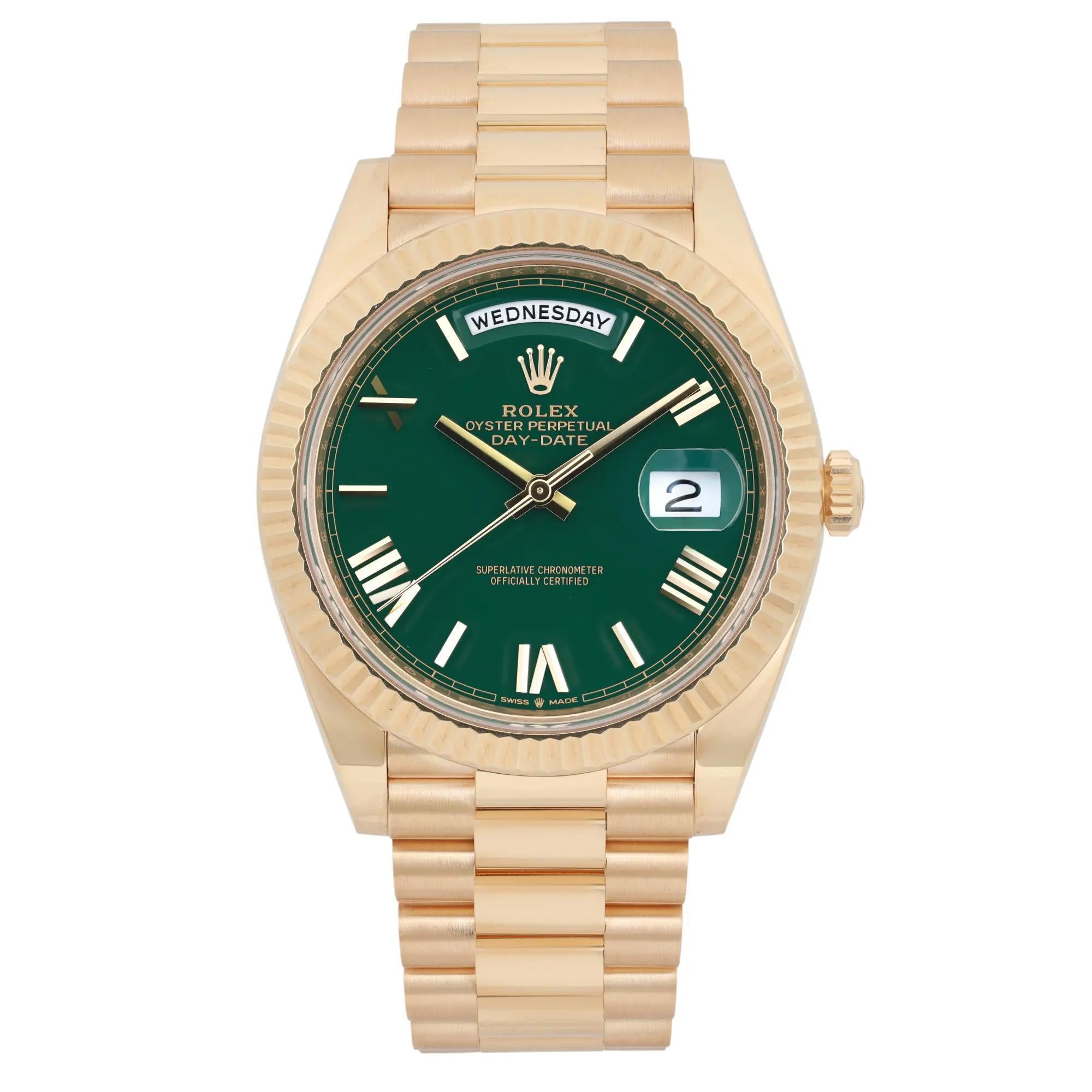 Sin usar. Viene con caja y papeles.

🕰️ Descripción general del producto

Marca: Rolex
Modelo: Day-Date 40
Model No.: 228238
Tipo: Reloj de pulsera
Estilo: Lujo
Departamento: Hombres
País/Región de fabricación: Suiza
Año de fabricación: