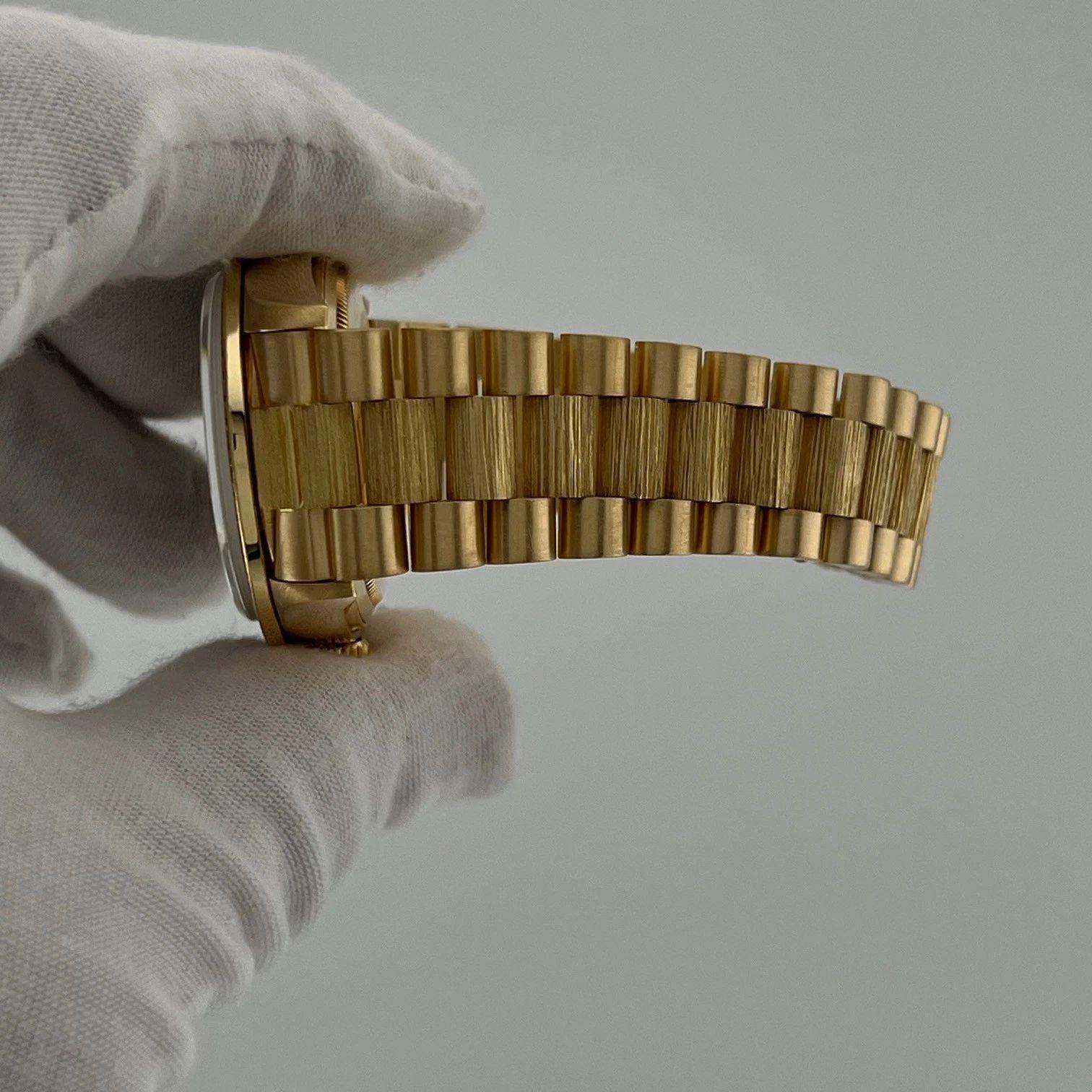 Rolex Day Date Präsident Bark 18078 36mm schwarz Diamant Zifferblatt Lünette 18k Gold Box im Angebot 3