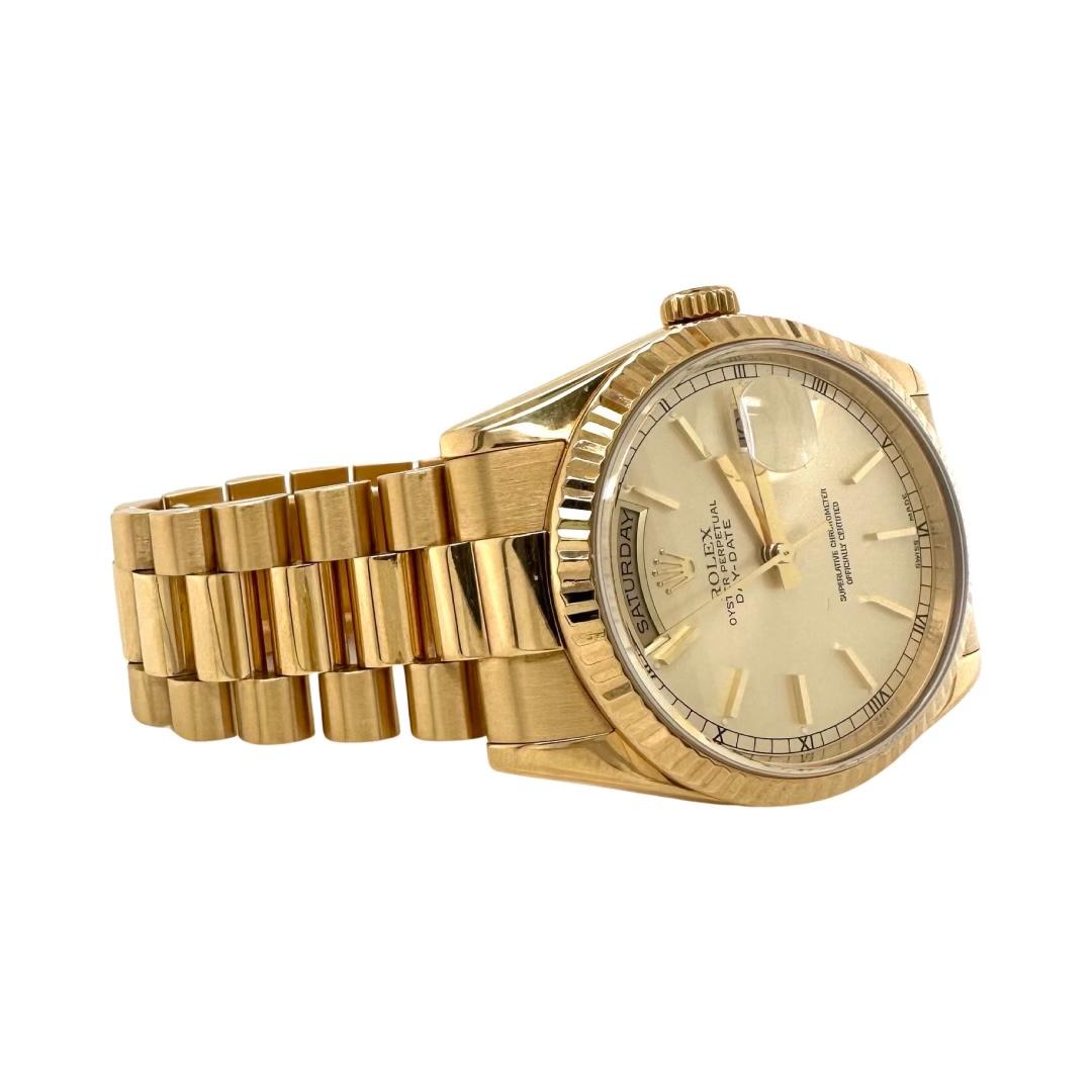 Women's or Men's Rolex Day-Date “Presidential” in 18k Yellow Gold REF 118238 with Champagne Dial