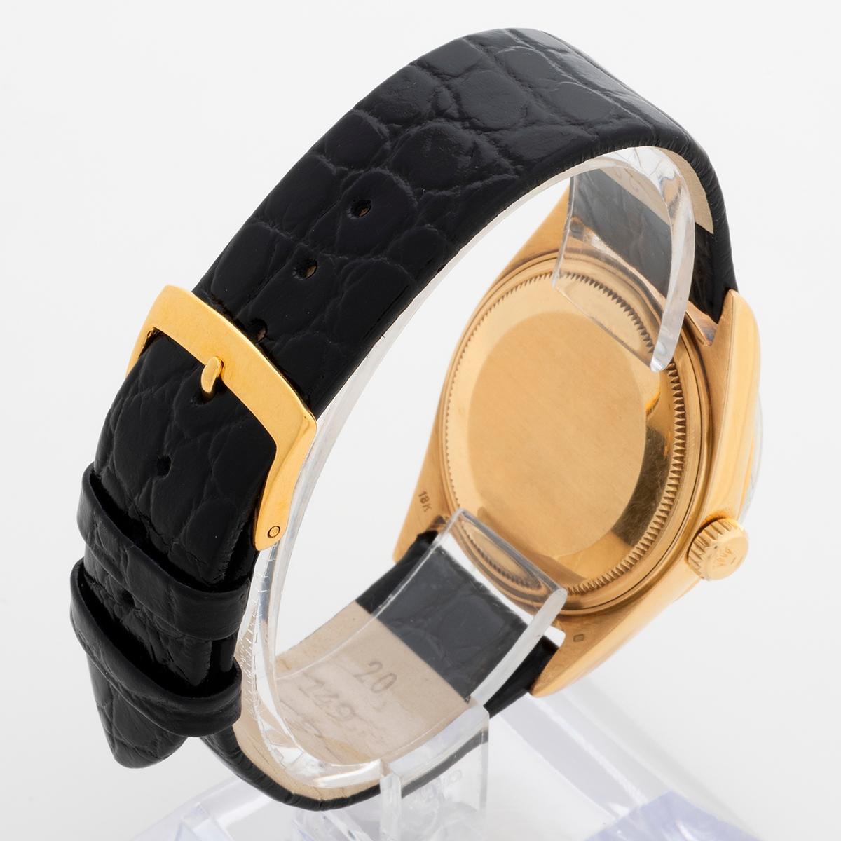 Montre-bracelet Rolex Day Date Réf 1897, boîtier en or jaune 18 carats, lunette effet écorce 1970 Excellent état à Canterbury, GB