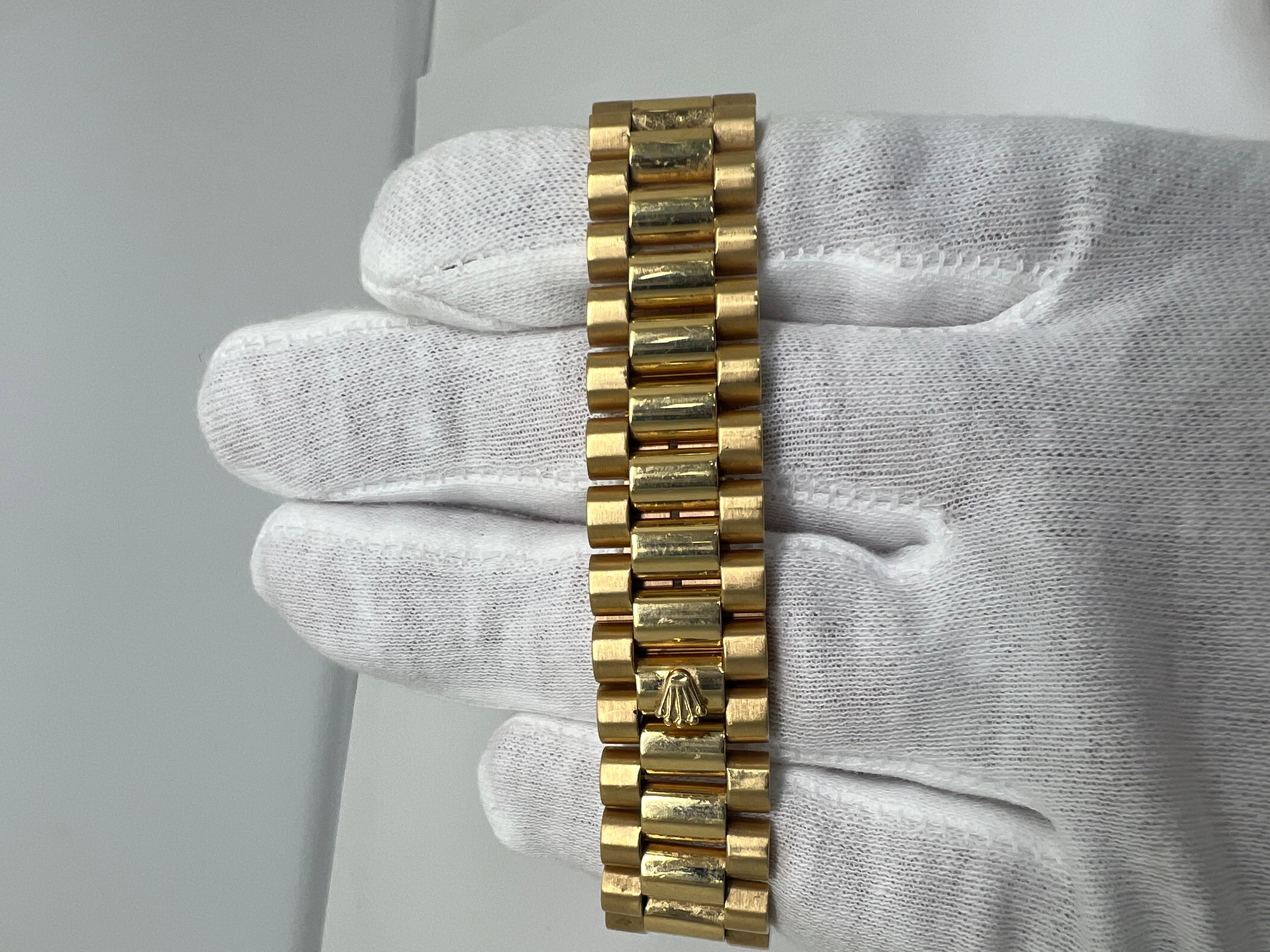 Taille ronde Rolex Montre d'usine avec cadran en diamant et toutes les pièces d'origine Rolex en vente