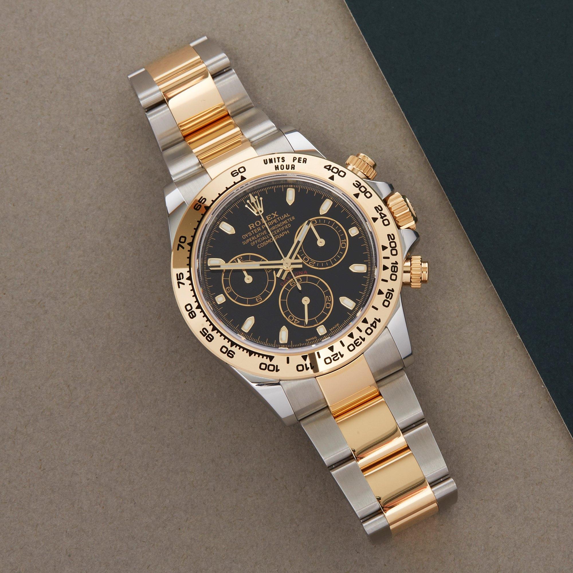 Xupes Reference: COM002660
Manufacturer: Rolex
Model: Daytona
Model Variant: 0
Model Number: 116503
Age: 44051
Gender: Men
Complete With: Rolex Box, Manuals, Card Holder, Swing Tag & Guarantee 
Dial: Black Baton 
Glass: Sapphire Crystal
Case
