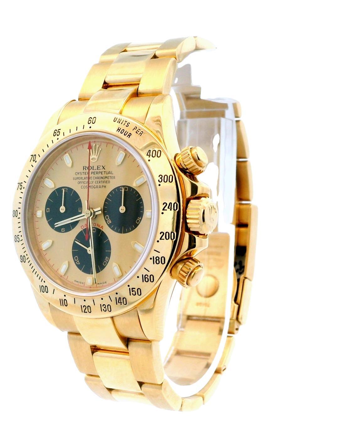 Rolex Oyster Perpetual Daytona Men's Watch 116528. This exquisite timepiece features a 40mm case made of 18K yellow gold, complemented by an 18K yellow gold bezel. The champagne dial showcases gold hands and index hour markers, along with three