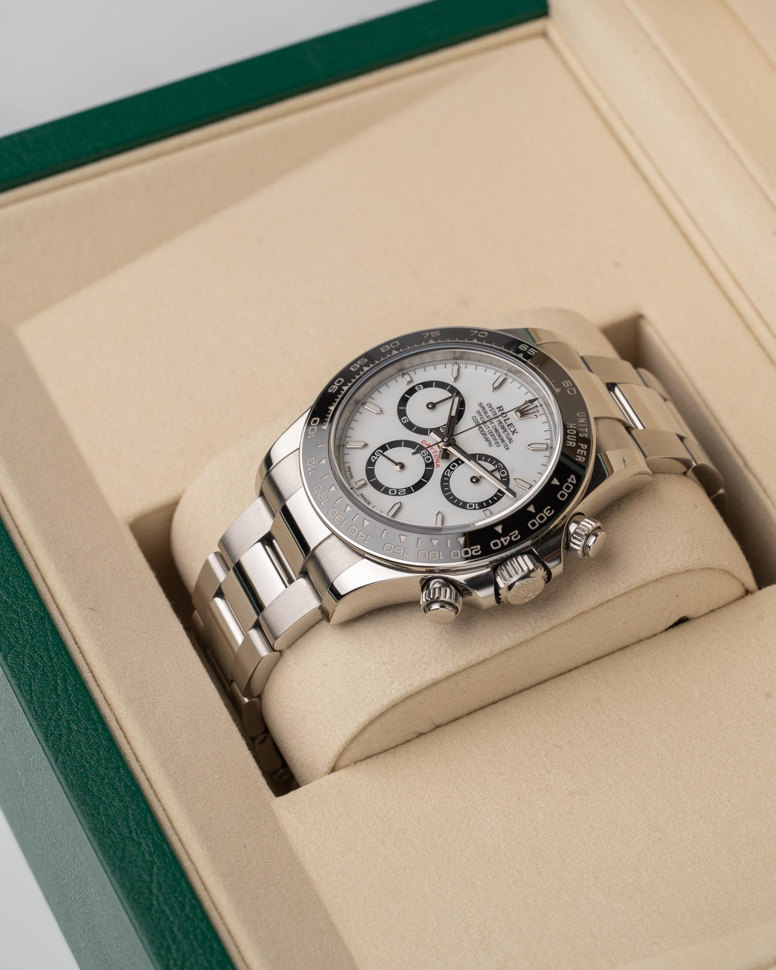 Rolex Daytona 126500LN 'Panda' Quadrante Bianco 2025 Set Completo in vendita 4