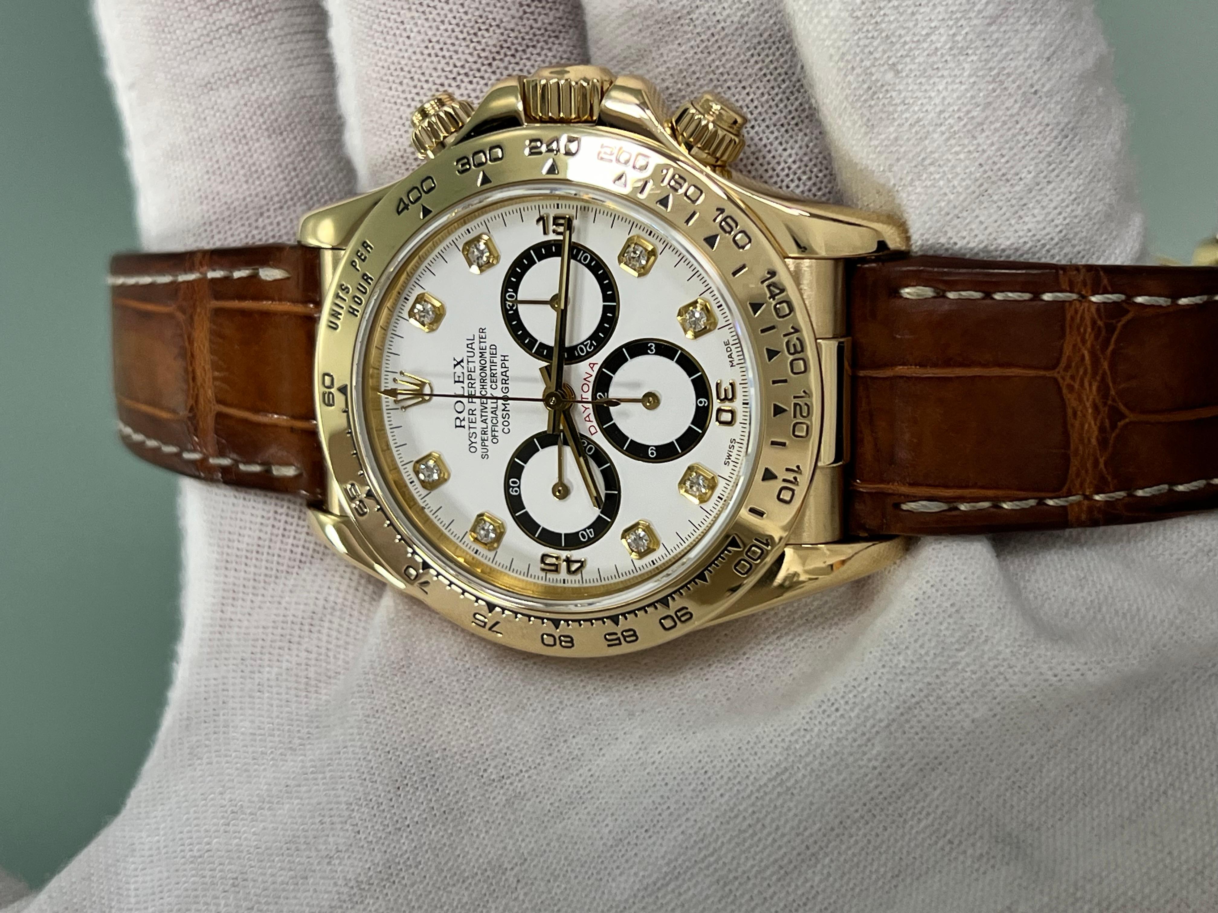 Rolex Daytona 16518 Esfera de diamantes blanca Invertida 6 Correa de piel de oro amarillo de 18 quilates en venta 7