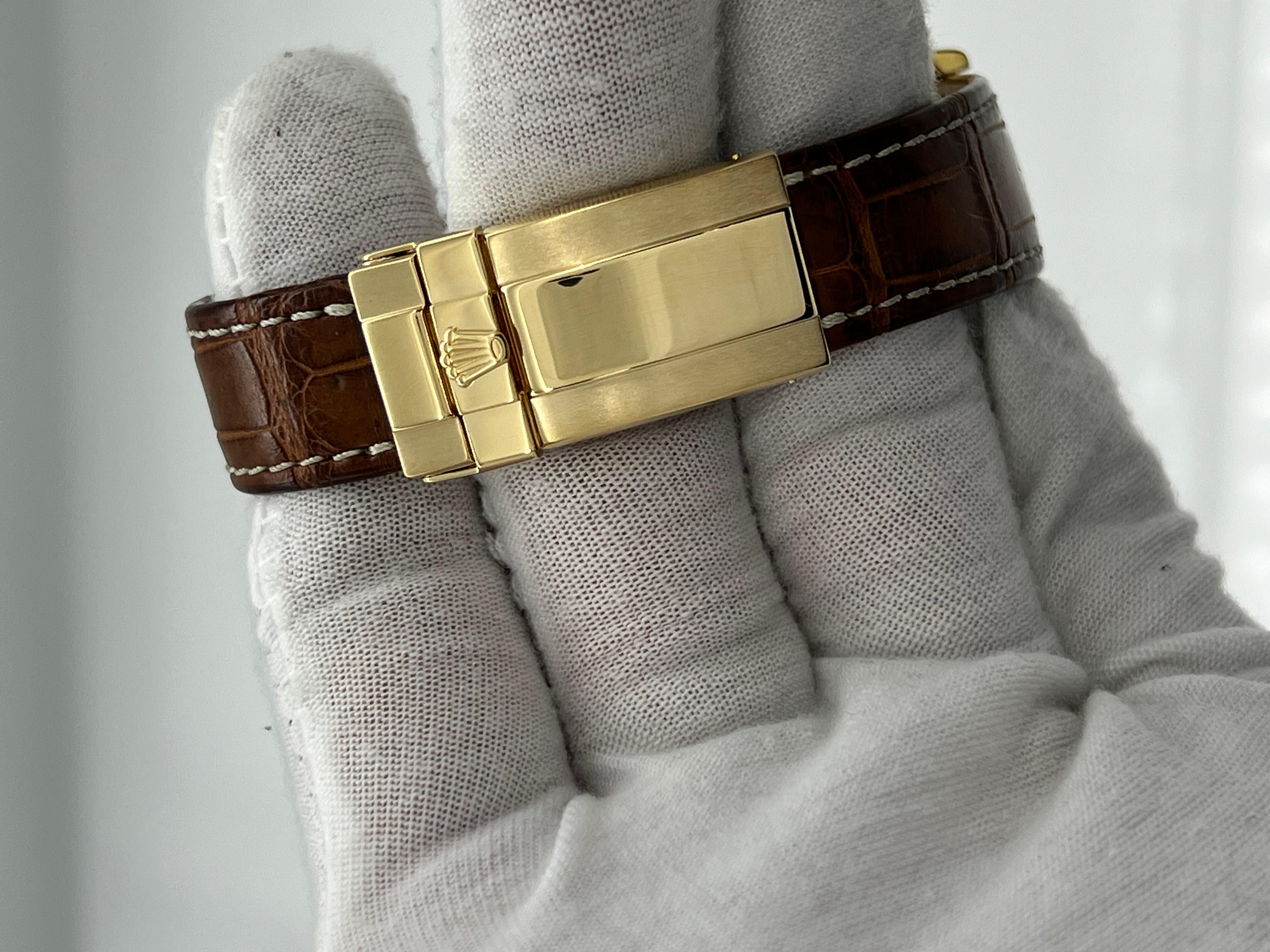Rolex Daytona 16518 Esfera de diamantes blanca Invertida 6 Correa de piel de oro amarillo de 18 quilates en venta 1