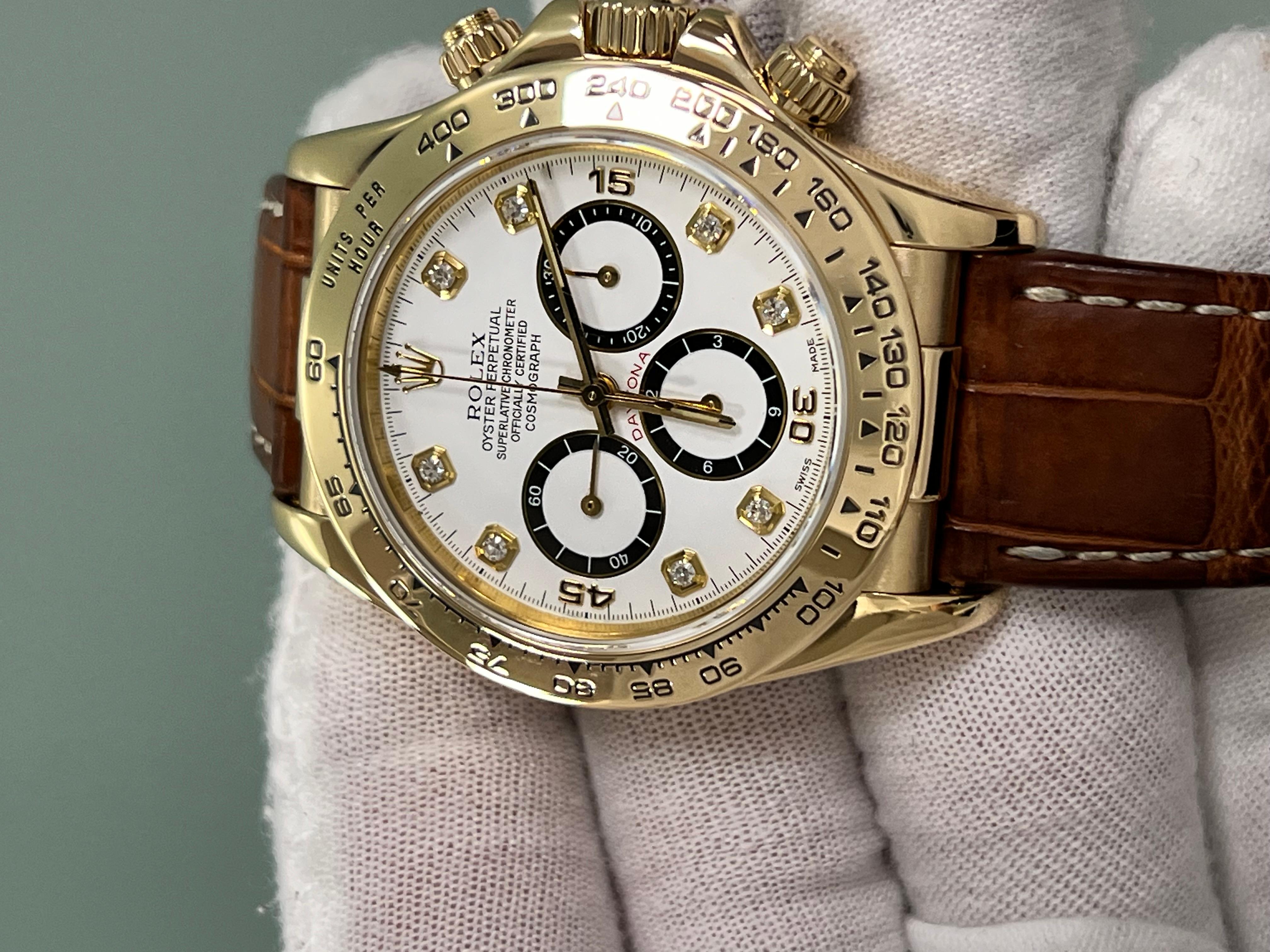 Rolex Daytona 16518 Esfera de diamantes blanca Invertida 6 Correa de piel de oro amarillo de 18 quilates en venta 4