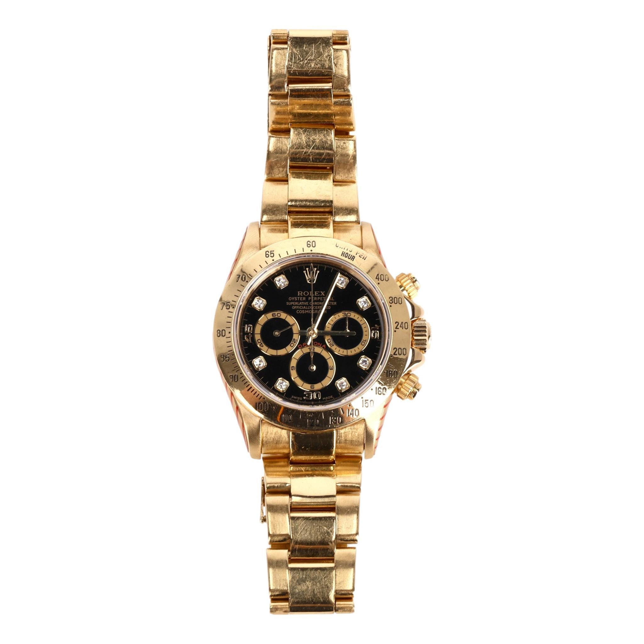 Rolex Daytona 18k Gold With Black Face & Diamond Dot Dial In Good Condition For Sale In London, GB