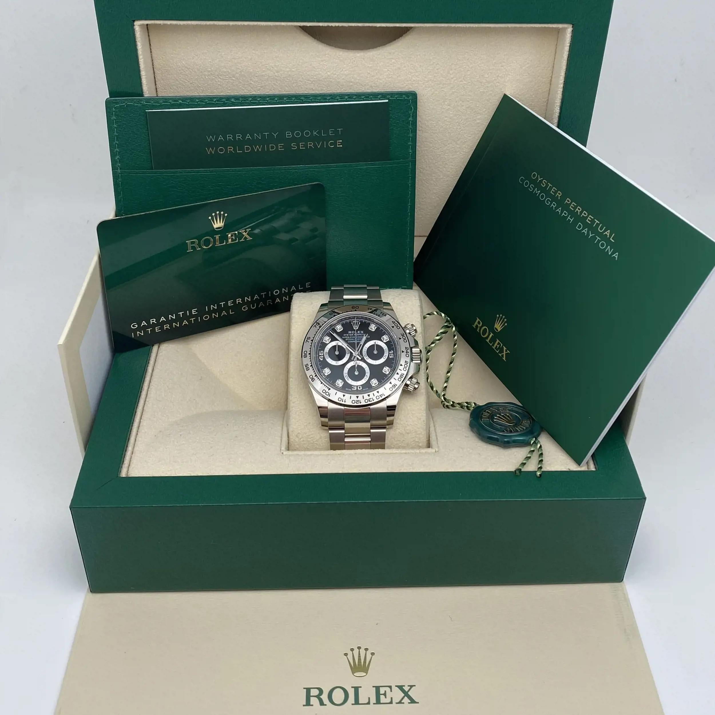 Rolex Daytona 18K White Gold Black Diamond Dial Automatic Mens Watch 116509 en vente 3