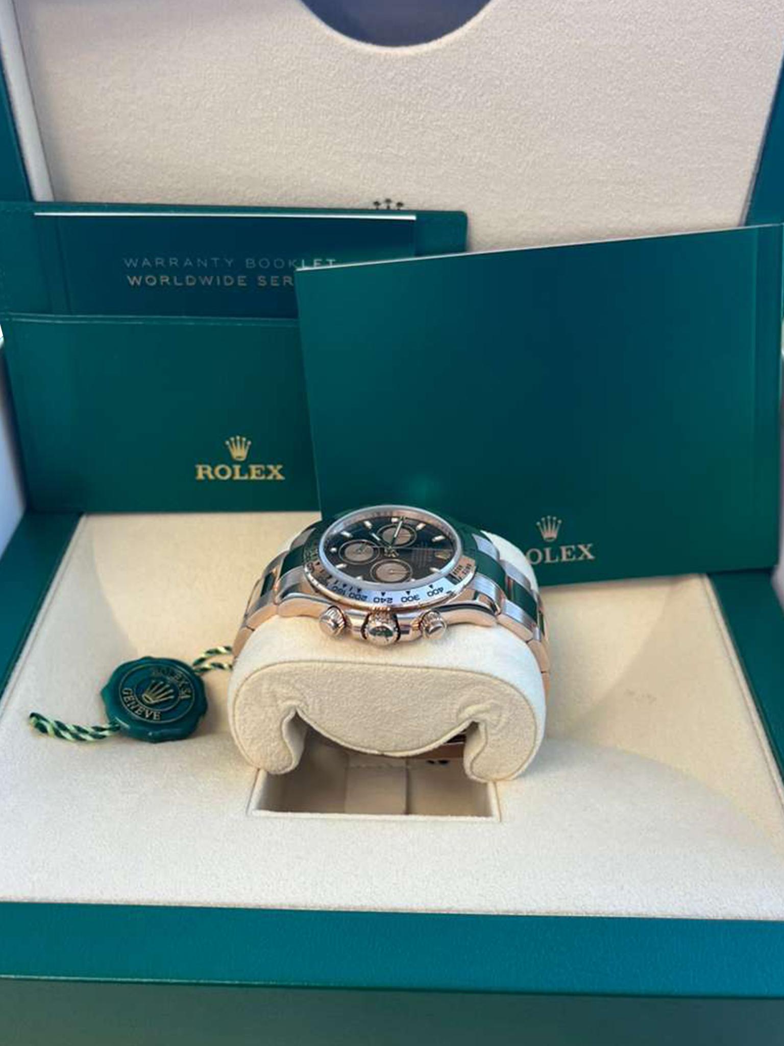 Rolex Daytona Chronograph 40mm Black Dial 18K Rose Gold Mens Watch 116505 en vente 11