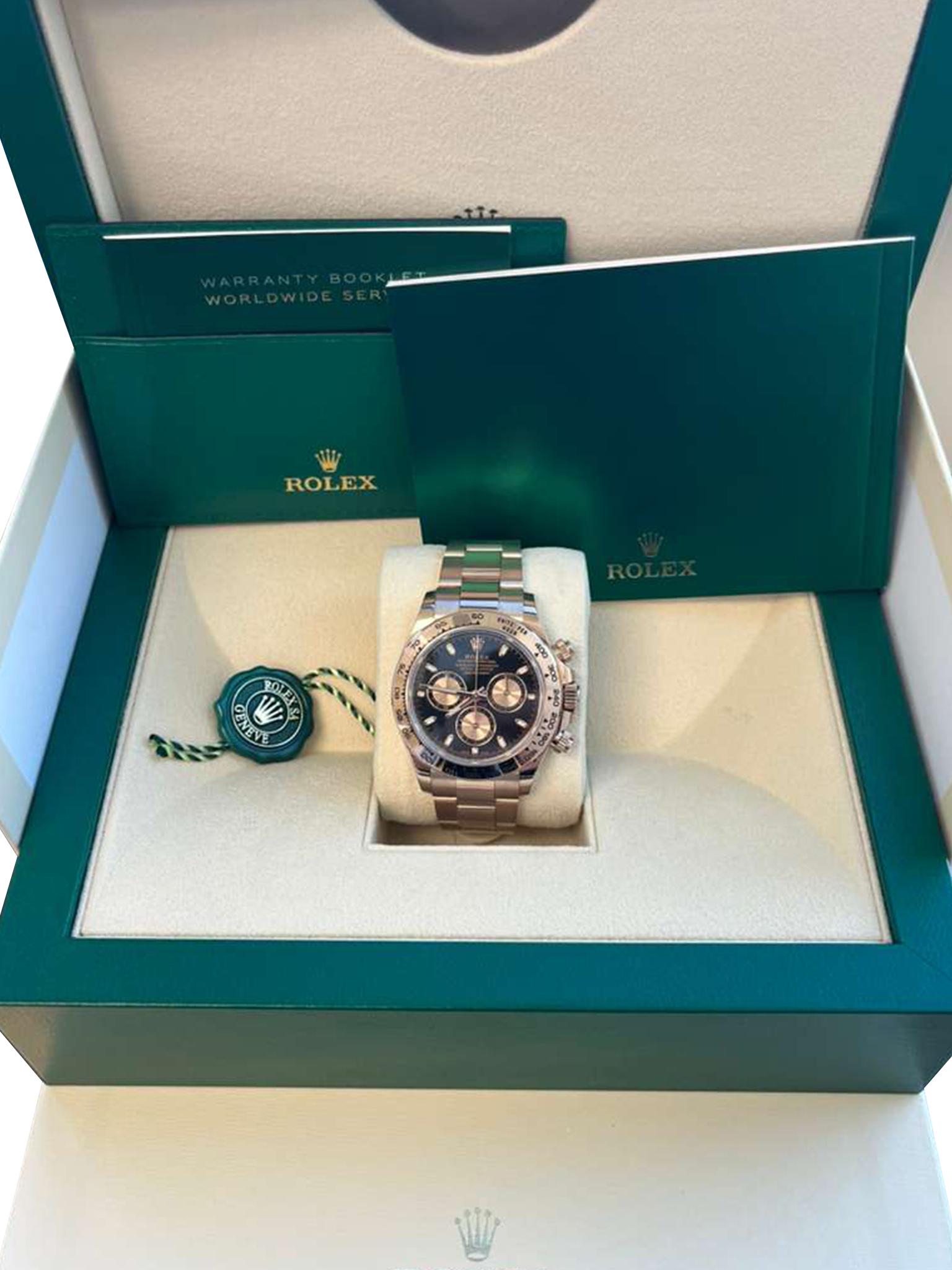 Rolex Daytona Chronograph 40mm Black Dial 18K Rose Gold Mens Watch 116505 Excellent état - En vente à Aventura, FL