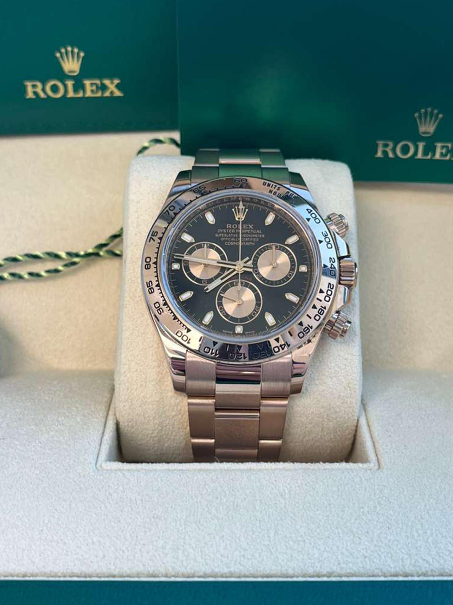 Rolex Daytona Chronograph 40mm Black Dial 18K Rose Gold Mens Watch 116505 en vente 3