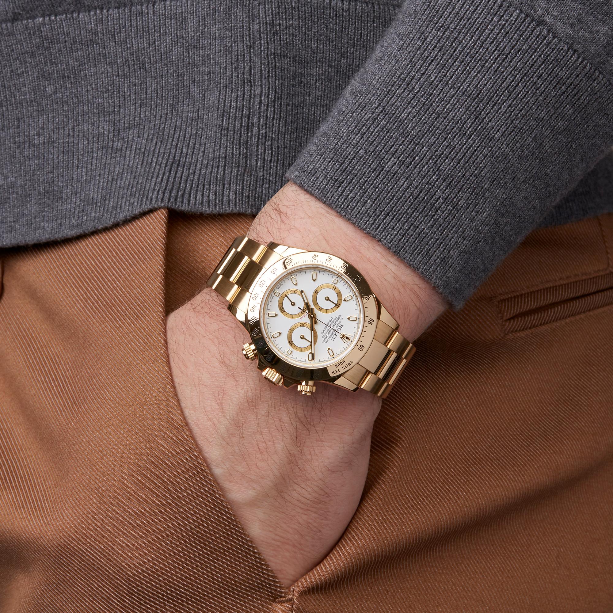 Rolex Daytona Chronograph NOS 18 Karat Yellow Gold 116528 4