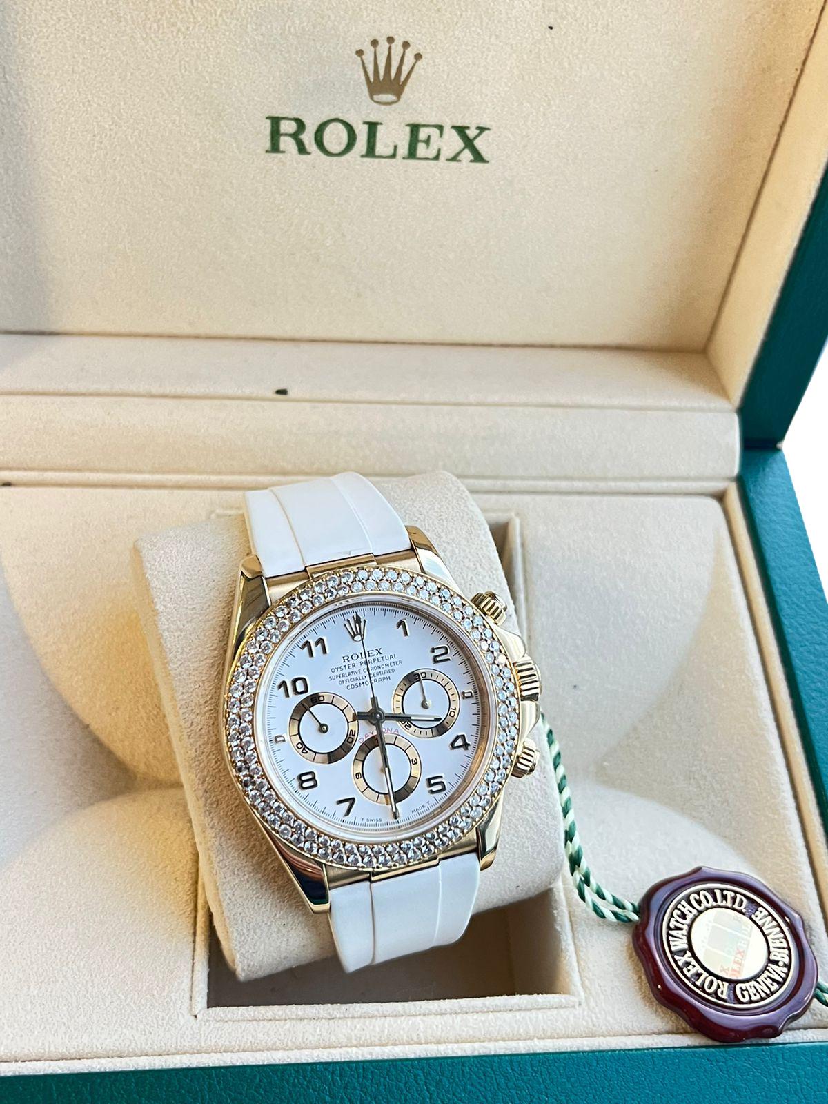 Rolex Daytona Cosmograph 18kt Yellow Gold Bezel White Stap Watch 16518 For Sale 1