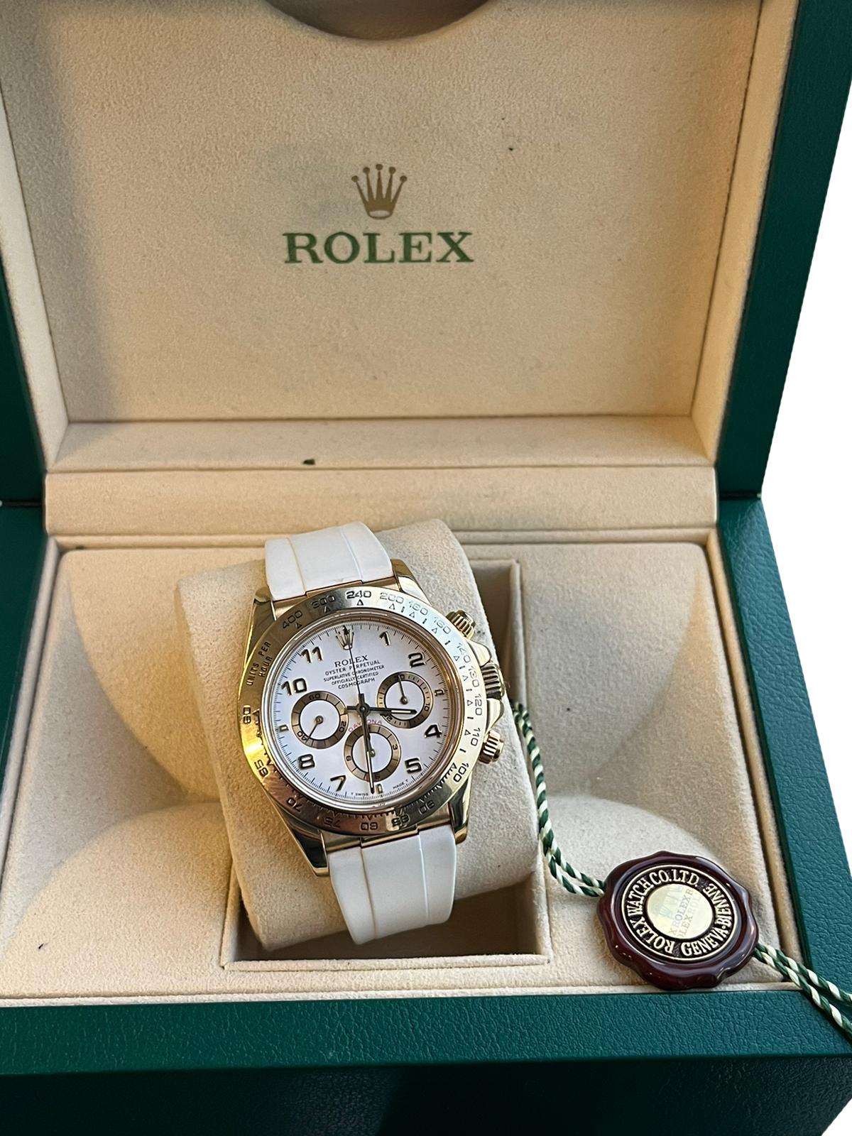 Rolex Daytona Cosmograph 18kt Yellow Gold Bezel White Stap Watch 16518 For Sale 2