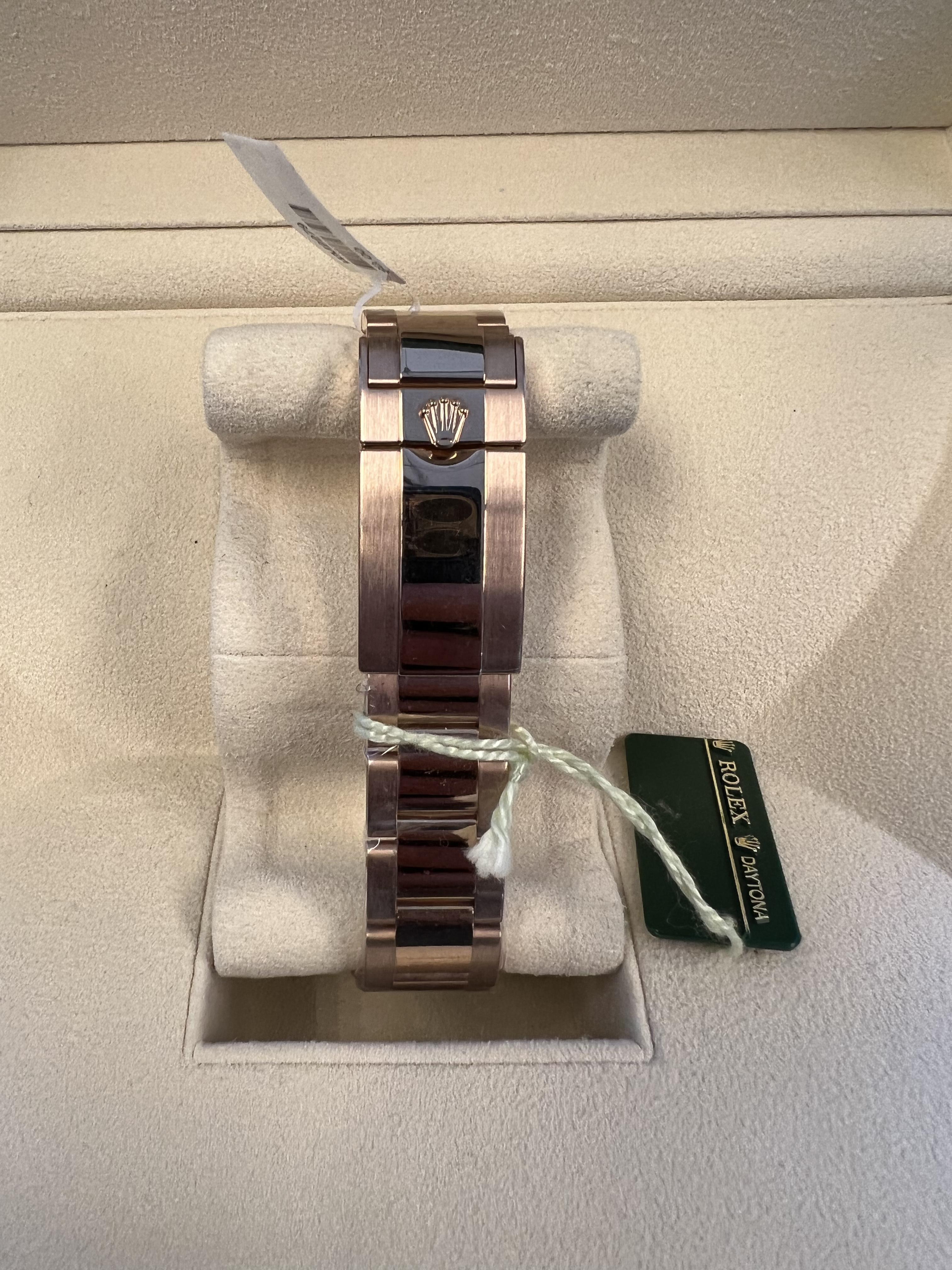 Men's Rolex Daytona Mint Pink Dial 2020 Service Papers Rose Gold Box and Paper For Sale