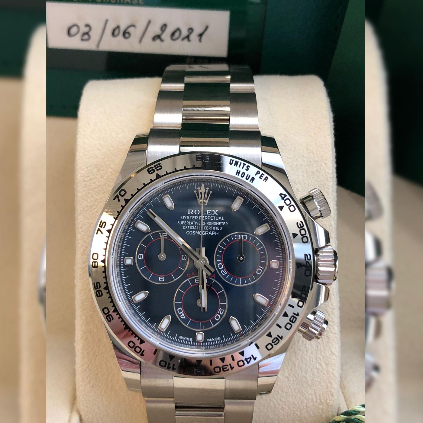 Women's or Men's Rolex Daytona Oyster Perpetual Cosmograph 18k White Gold Blue Dial 116509