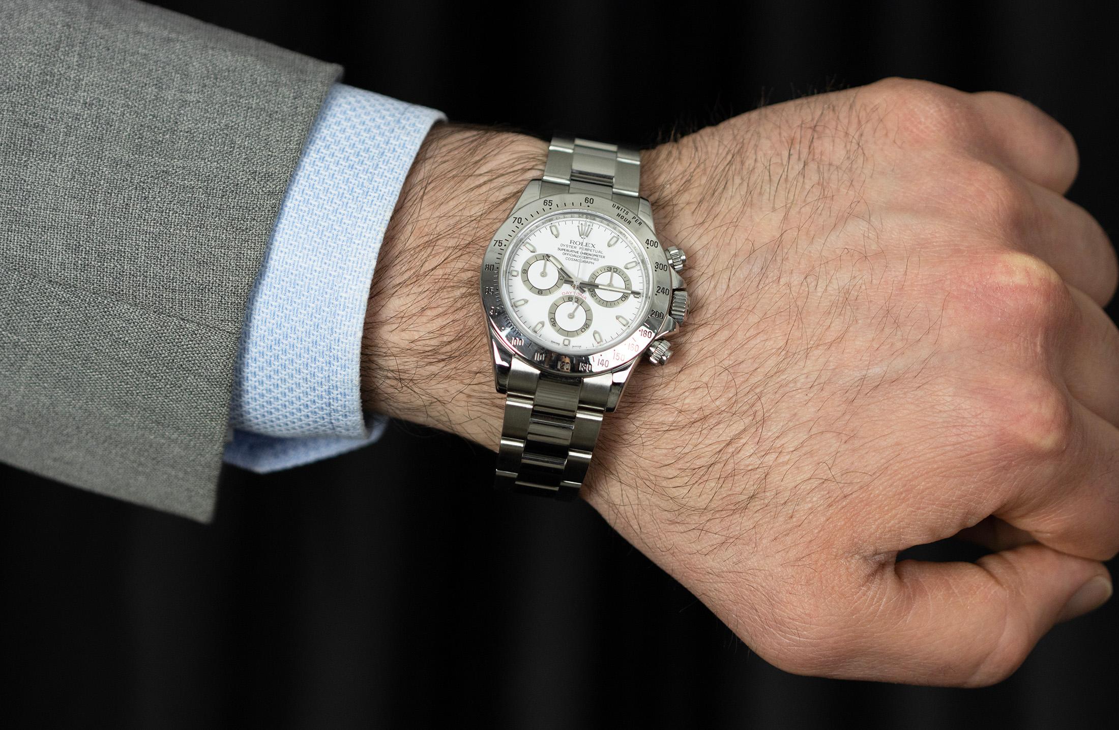 Rolex Daytona Ref-116520 Iconic White Dial Stainless Steel Cosmograph Wristwatch 4