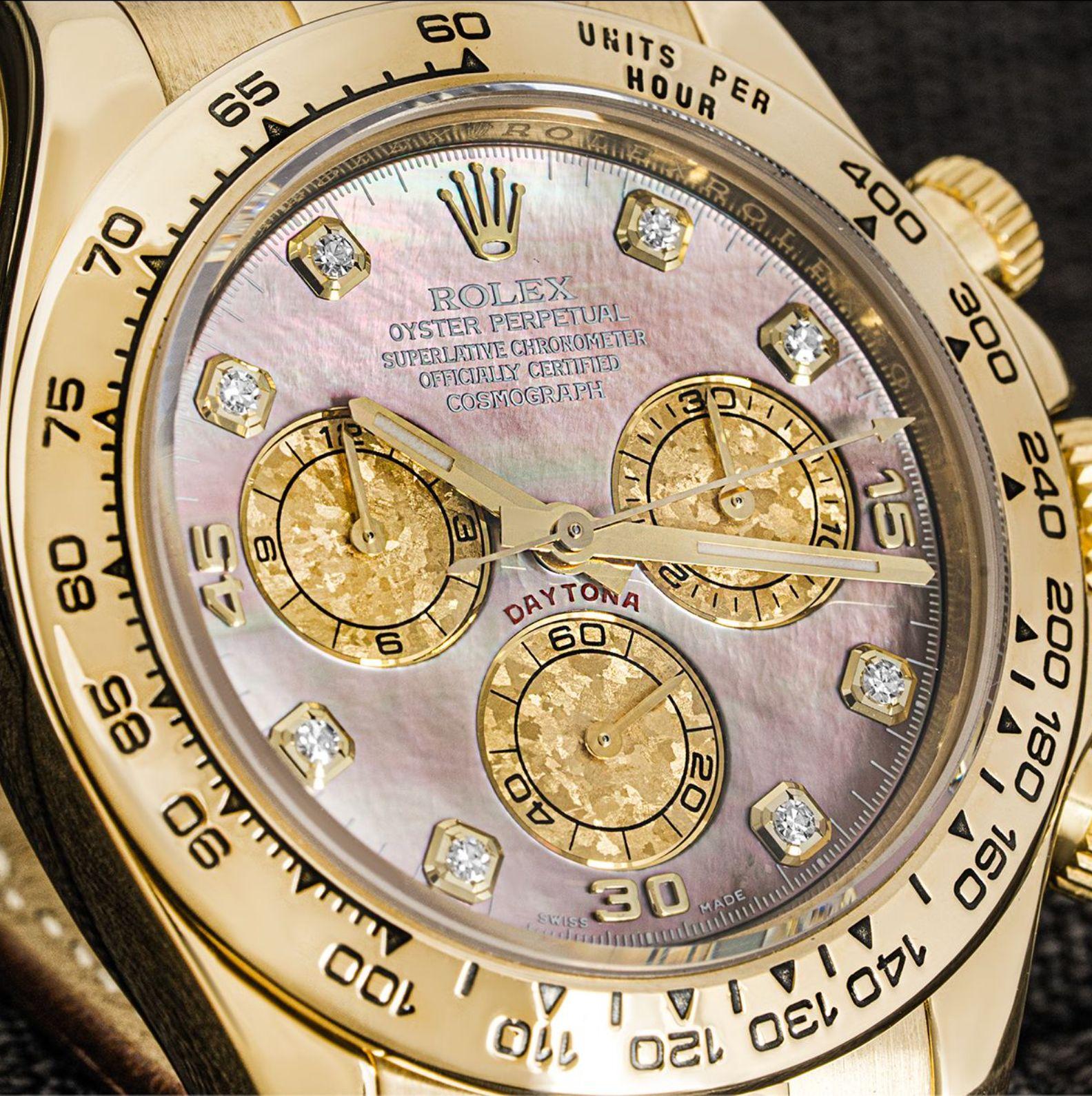 A mens yellow gold Cosmograph Daytona by Rolex. Featuring a stunning Tahitian mother of pearl dial with diamond set hour markers and a yellow gold bezel set with a tachymetric scale.

Fitted with a scratch-resistant sapphire crystal and self-winding