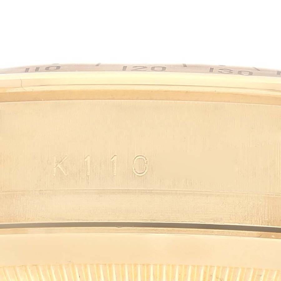 Rolex Daytona Montre pour hommes avec cadran champagne en or jaune 116528 en vente 3