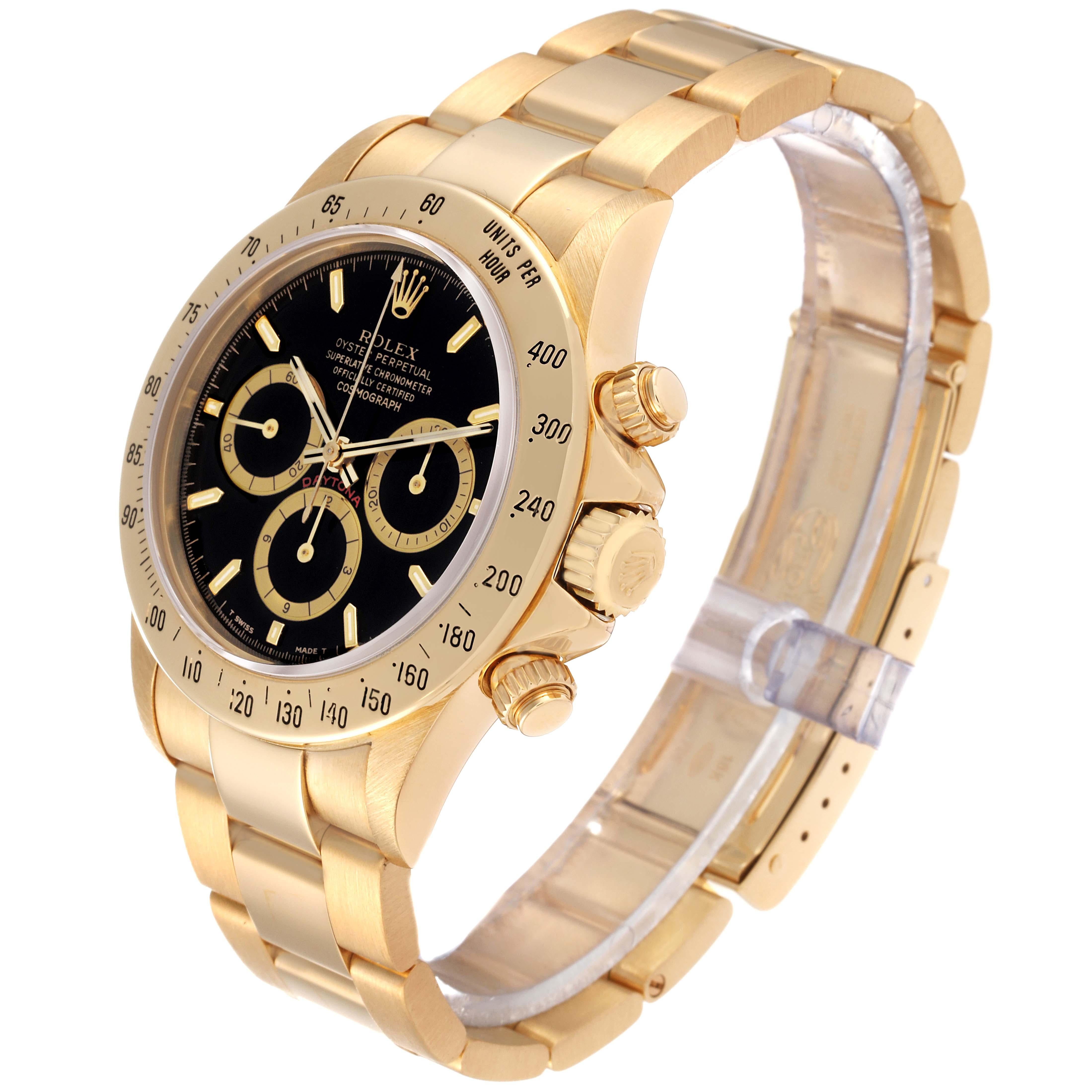 Rolex Daytona Yellow Gold Chronograph Mens Watch 16528 In Excellent Condition For Sale In Atlanta, GA