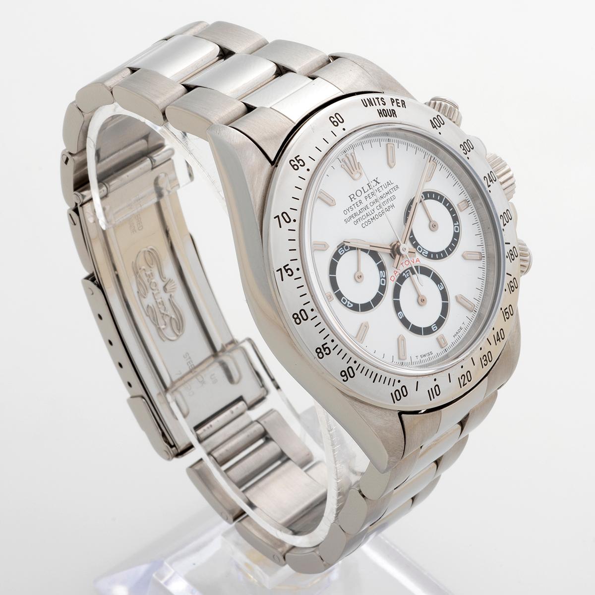 Our vintage and rare Rolex Daytona with zenith movement, reference 16520, features a stainless steel 40mm case with Oyster bracelet and desirable white dial ( T Swiss Made T ) . Presented in excellent condition, this has been a used example during