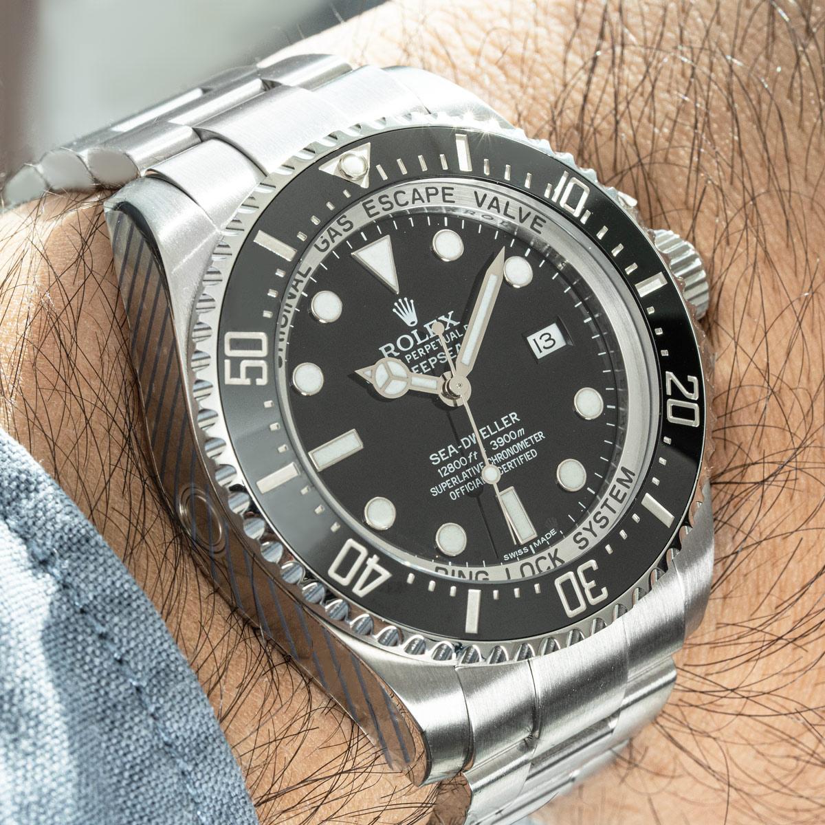 rolex sea dweller peso