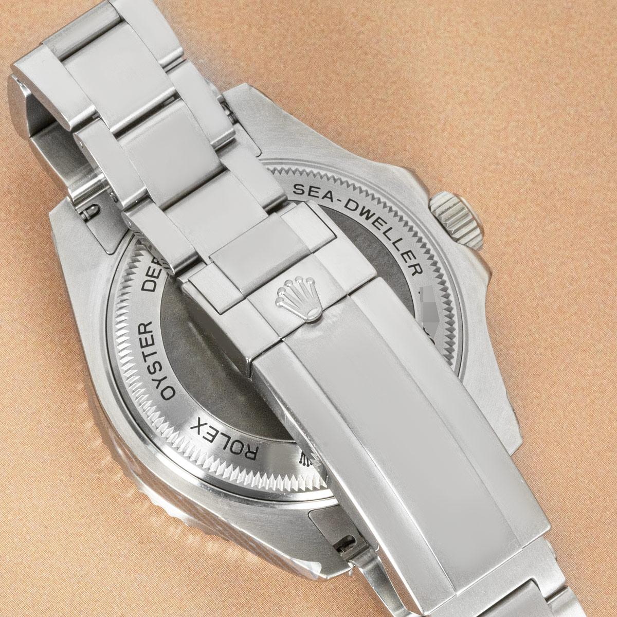 Rolex Deepsea Sea-Dweller 116660 2