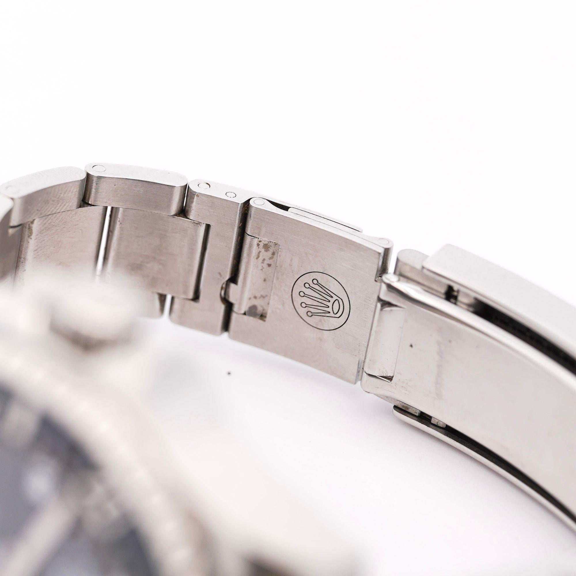 Rolex Deepsea Sea-Dweller 44mm Ref 11660 Watch With Box and Papers In New Condition For Sale In Miami, FL