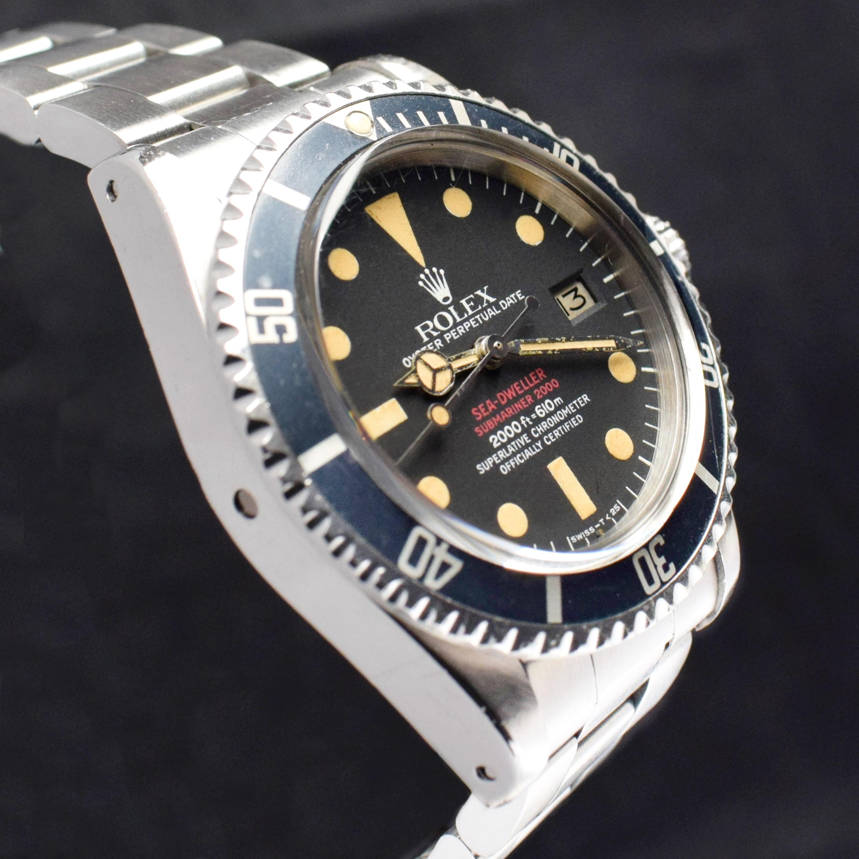 Rolex Double Red Sea-Dweller DRSD MK IV 1665 Steel Watch with Service Paper 1974 In Good Condition For Sale In Central & Western District, HK