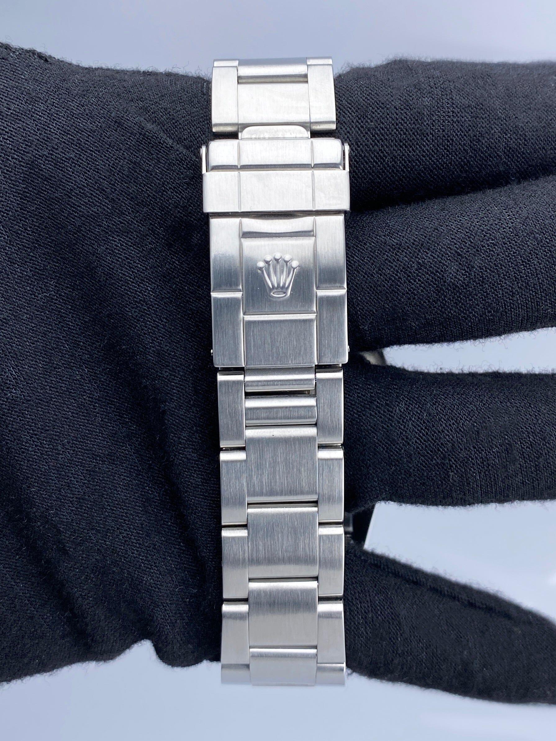 Rolex Explorer 114270 Herrenuhr mit Gravur im Angebot 4