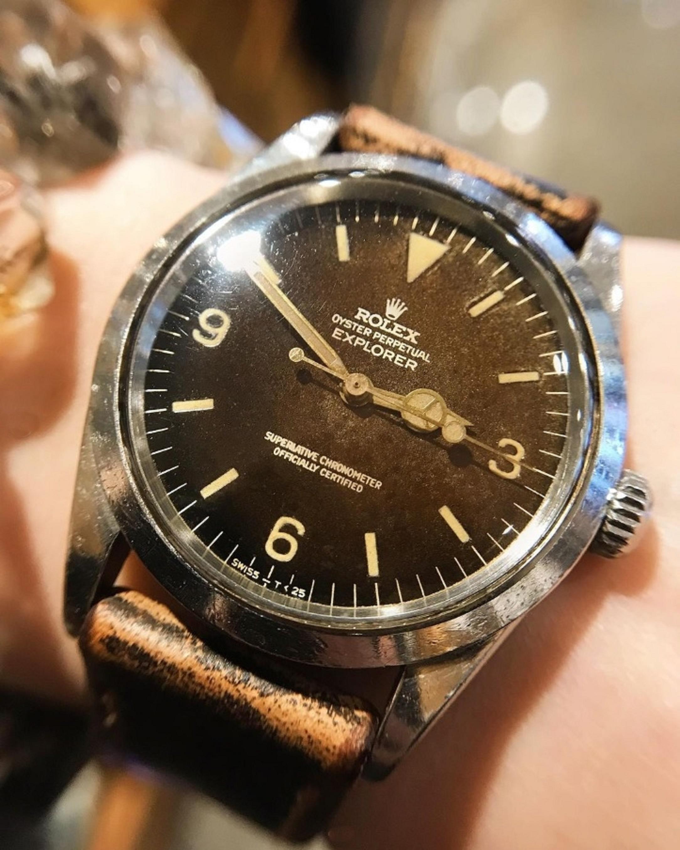 Rolex Explorer Gilt Tropical Dial 1016 Steel Automatic Watch with 2 Papers, 1964 For Sale 4