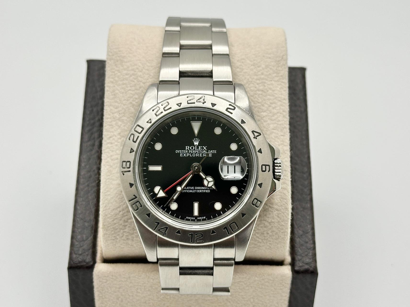 Stilnummer: 16570



Seriennummer: P362***



Jahr: 2000

 

Modell: Rolex Explorer II

 

MATERIAL des Gehäuses: Rostfreier Stahl

 

Band: Rostfreier Stahl

   

Lünette: Edelstahl

   

Zifferblatt: Schwarz

 

Kristall: Saphirglas

