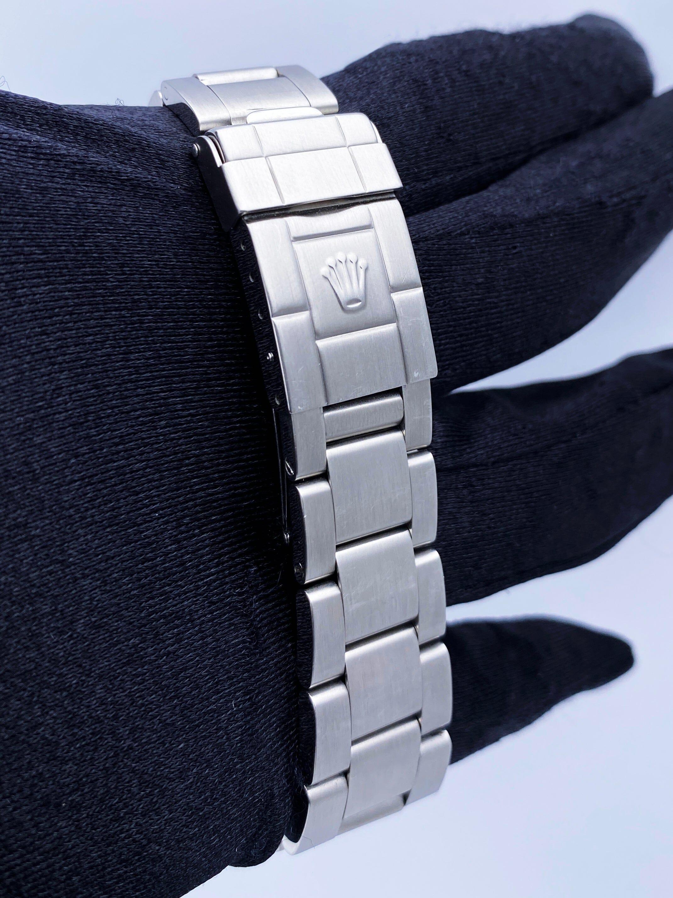 Rolex Explorer II 16570 Quadrante Nero Orologio Uomo Scatola Documenti in vendita 3