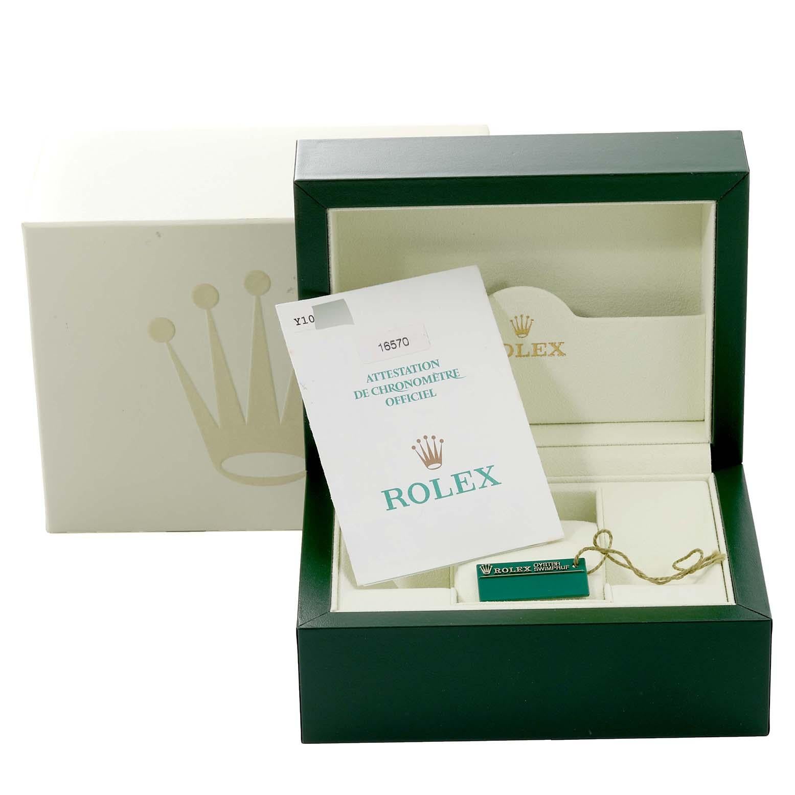 Rolex Explorer II 40mm Polar White Dial Steel Mens Watch 16570 Box Papers en vente 7