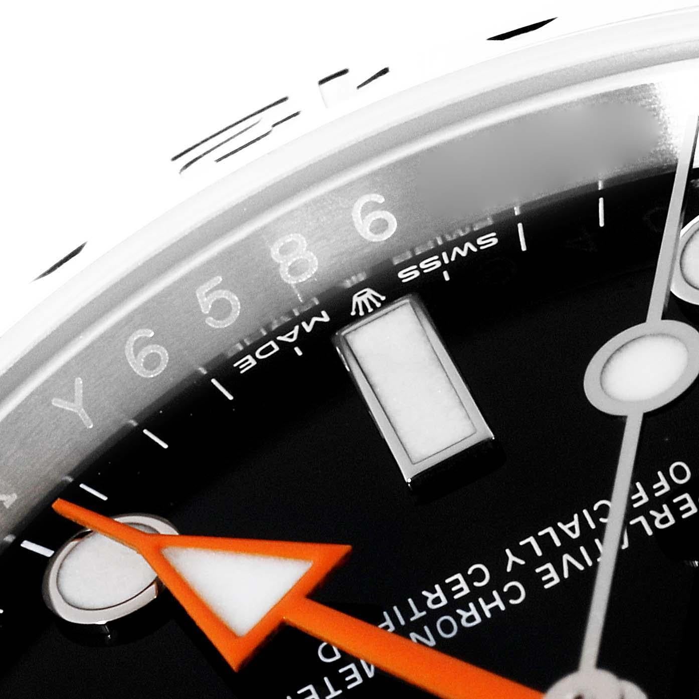 Rolex Explorer II 42mm Black Dial Steel Mens Watch 226570 Unworn. Mouvement à remontage automatique certifié officiellement chronomètre. Boîtier en acier inoxydable de 42 mm de diamètre. Logo Rolex sur la couronne. Lunette en acier inoxydable avec