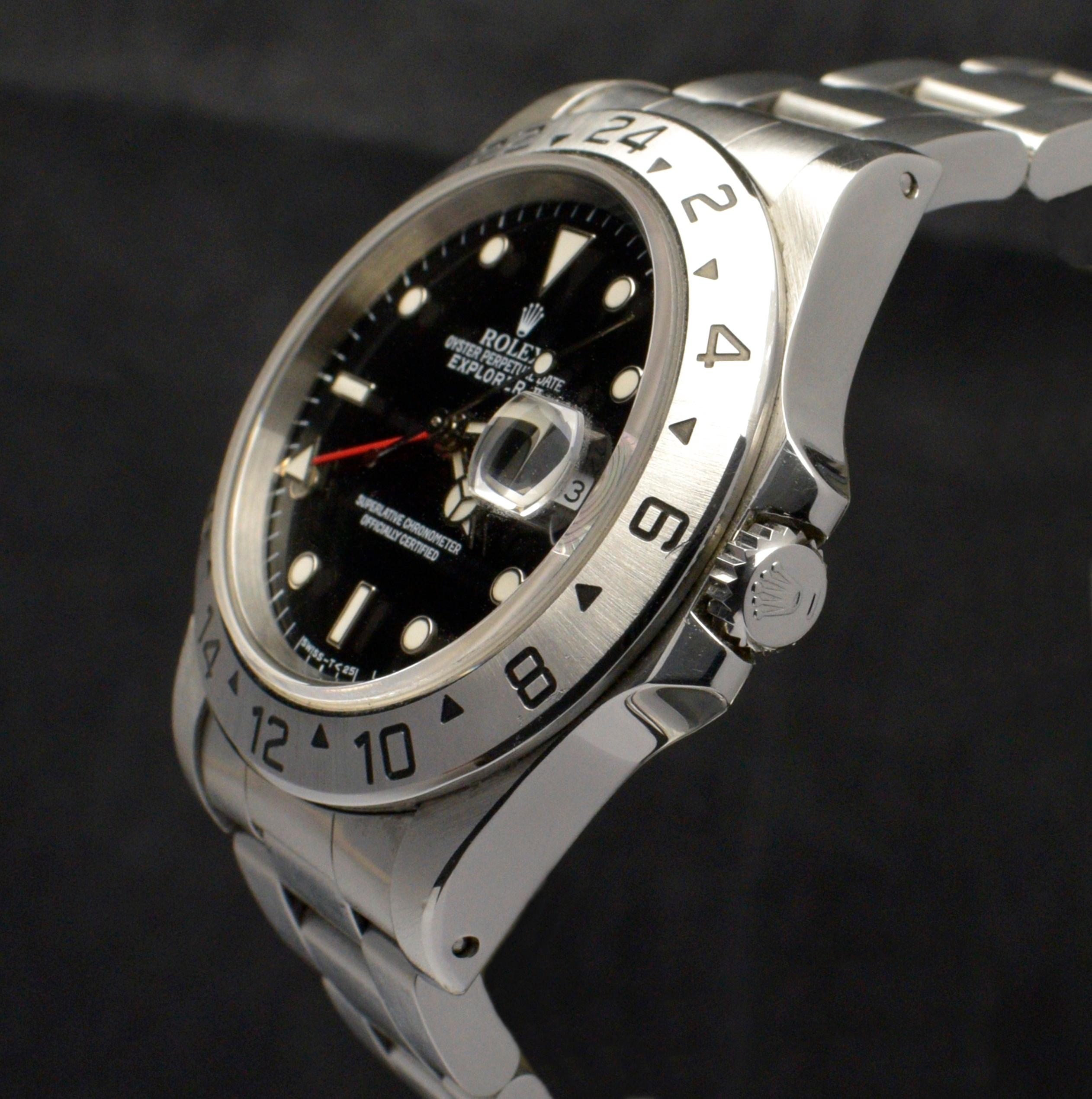 Rolex Explorer II Black Dial 16570 Steel Automatic Watch 1993 In Good Condition For Sale In Central & Western District, HK