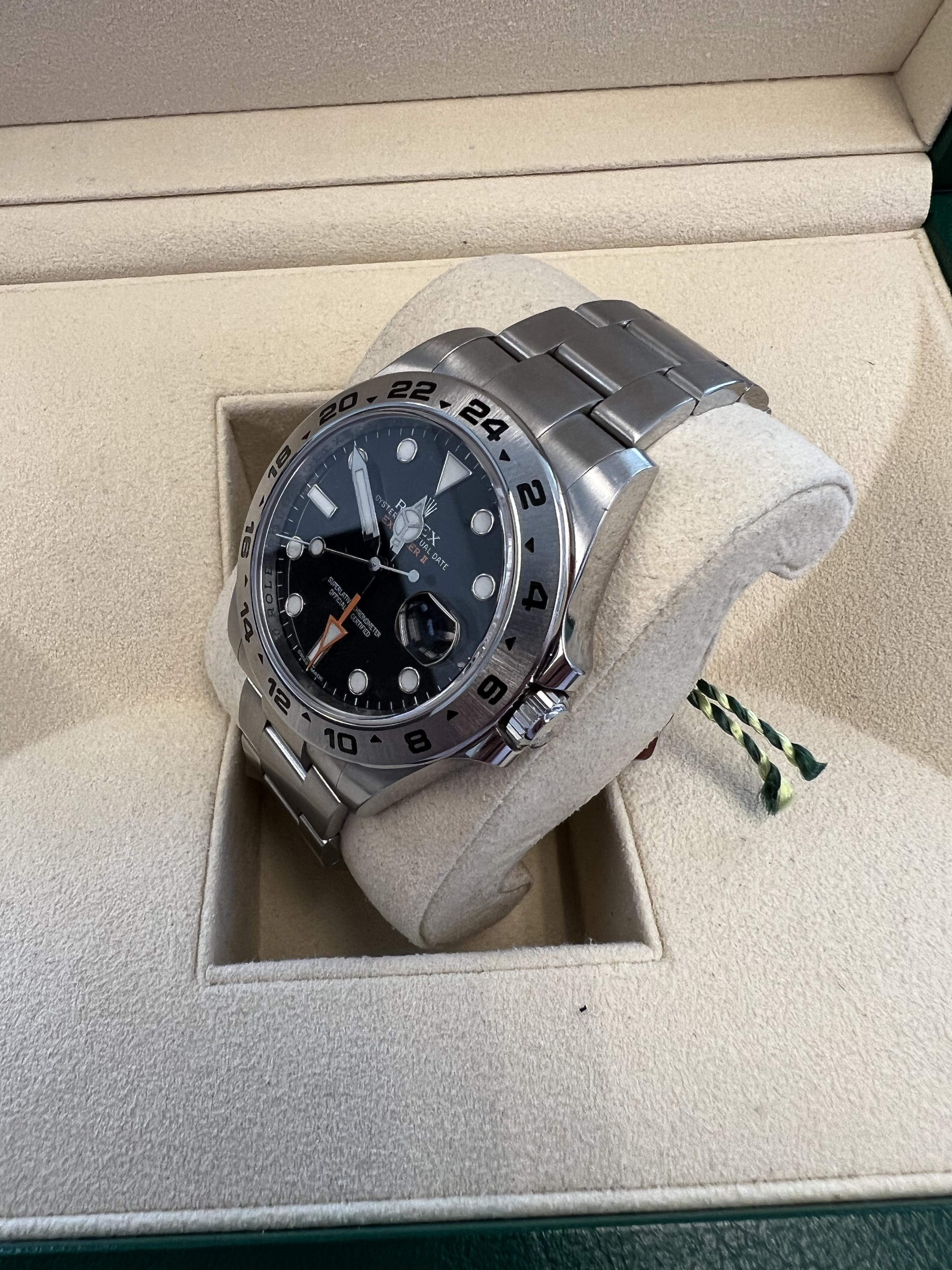 Rolex Explorer II Schwarzes Zifferblatt Box und Papiere (Zeitgenössisch) im Angebot