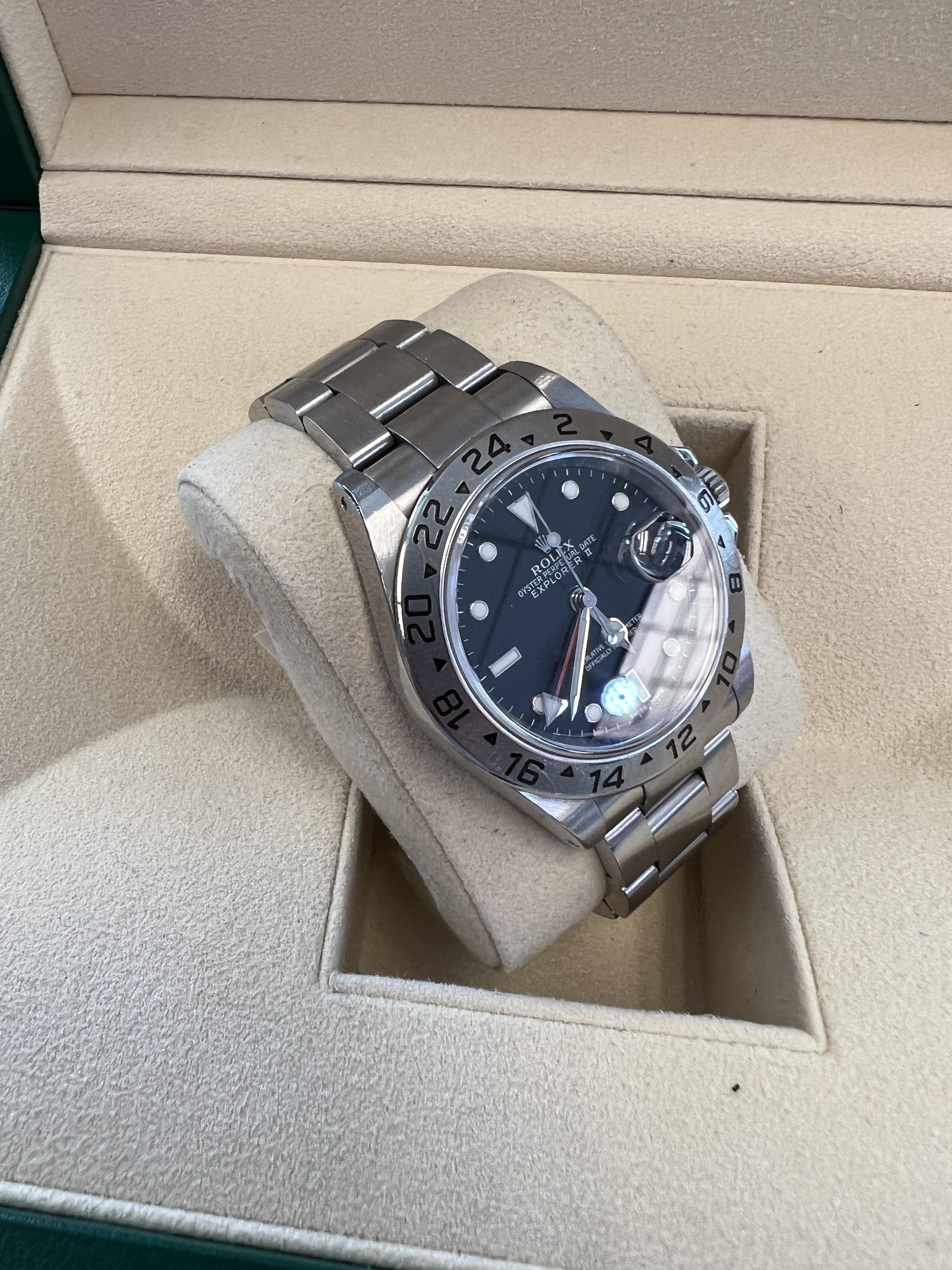 Rolex Explorer II Quadrante Nero Scatola e Documenti In condizioni ottime in vendita a BEVERLY HILLS, CA