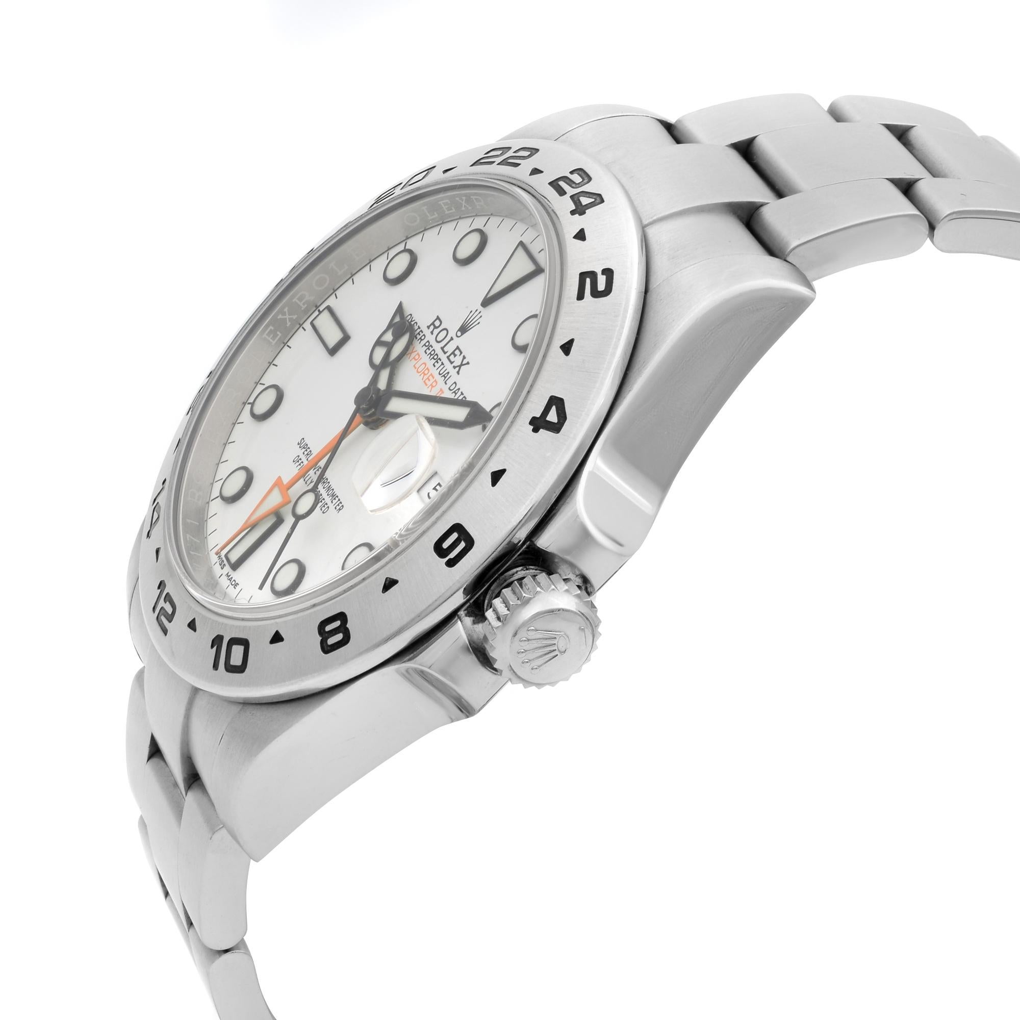 white face gmt watch