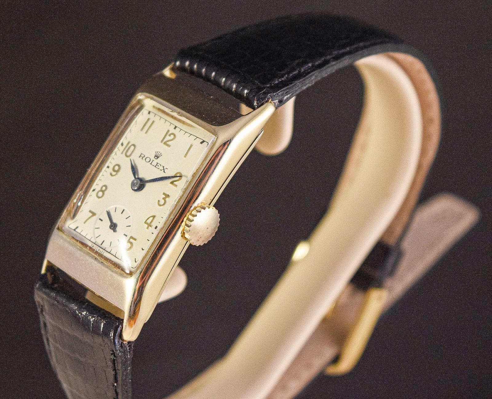 Rolex Äußerst seltene rechteckige Uhr aus massivem Gold 1930er Jahre im Angebot 3