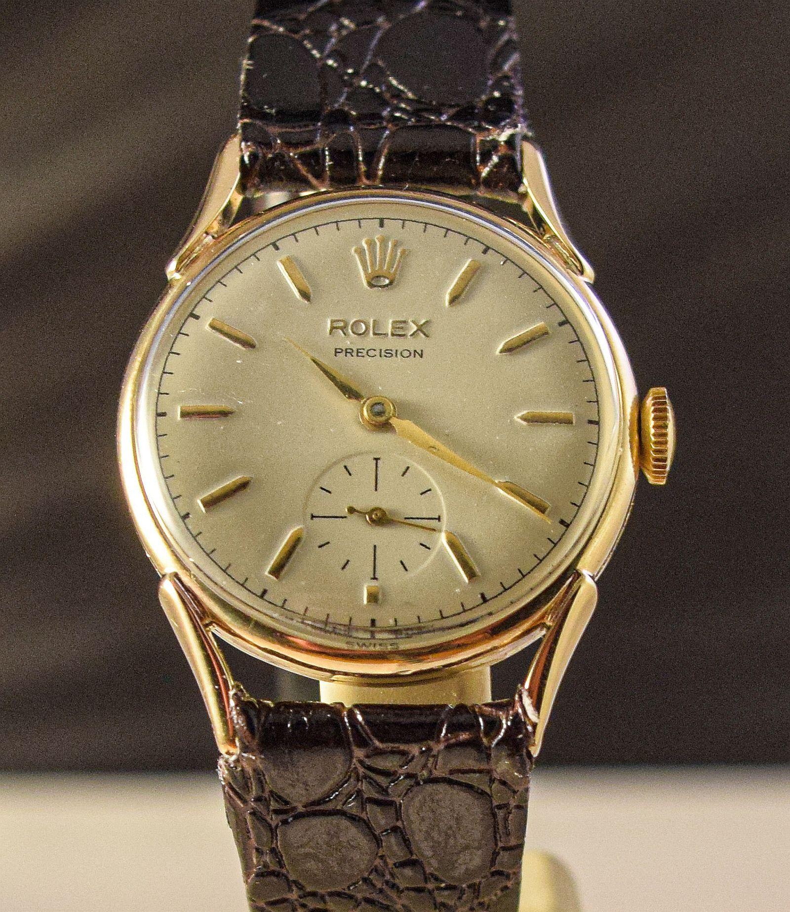 Rolex extremely rare solid gold watch with unusual lugs 4
