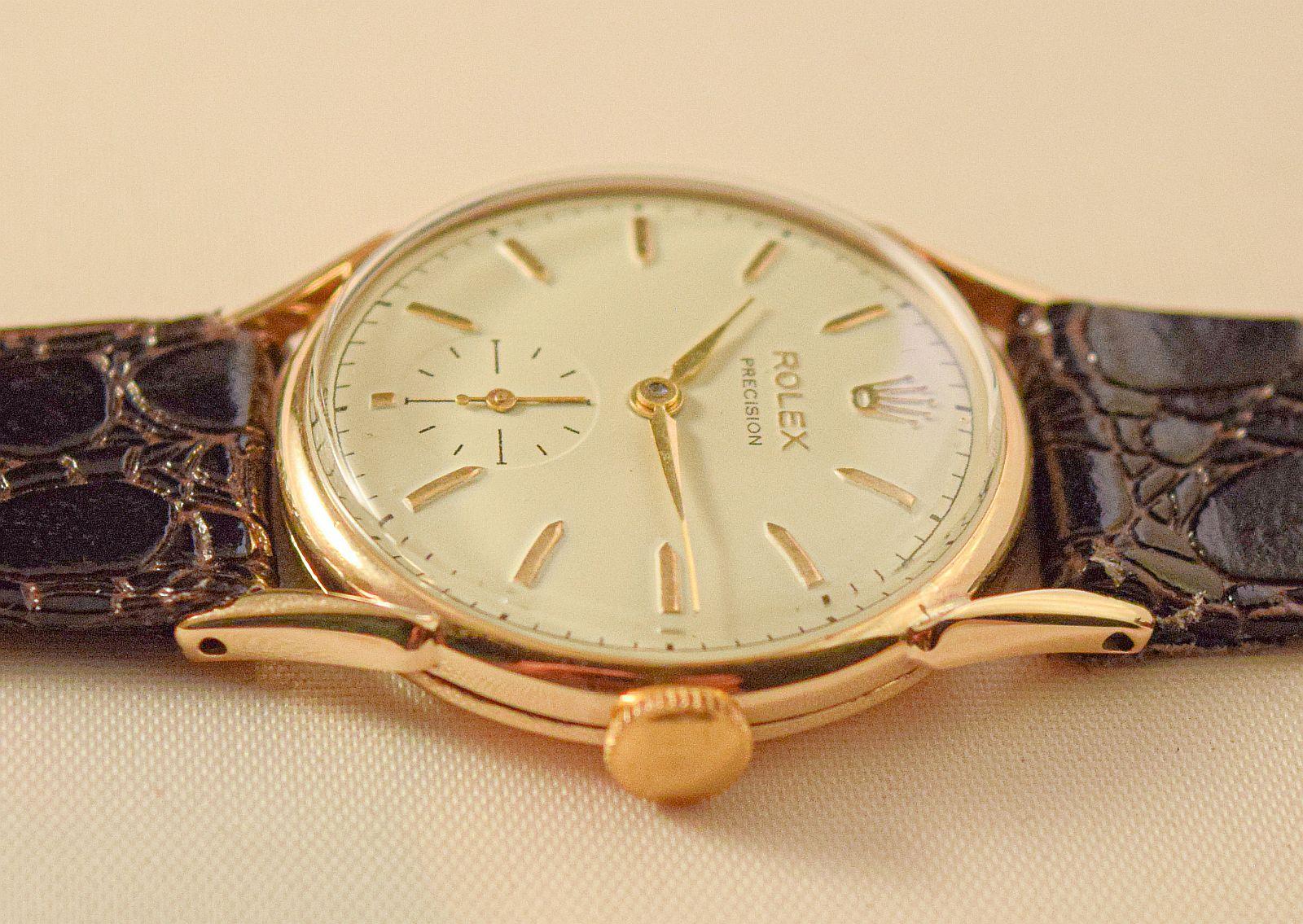 Rolex extremely rare solid gold watch with unusual lugs 2