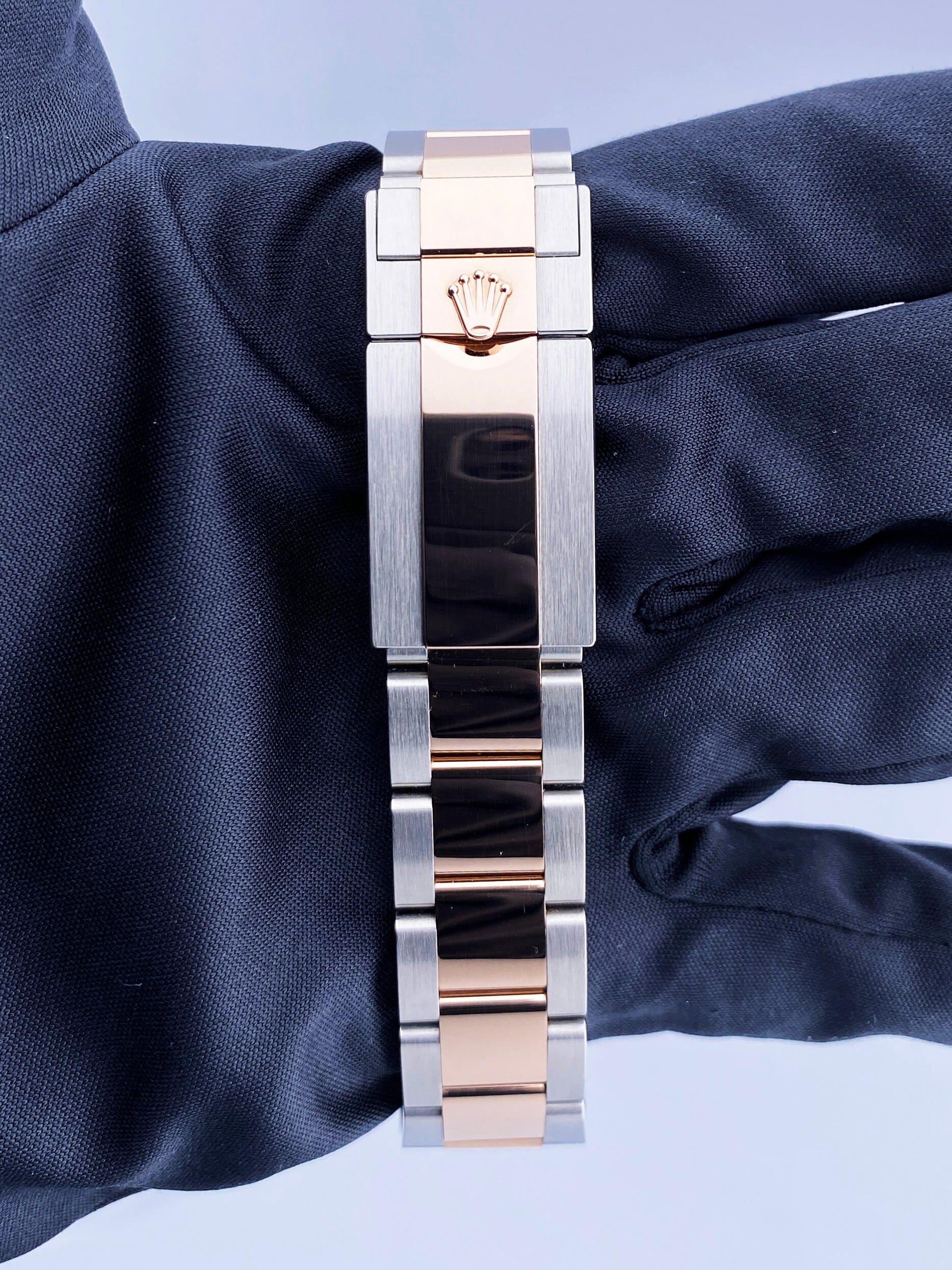 Rolex GMT Master 126711CHNR Root Beer Orologio Scatola Documenti in vendita 3